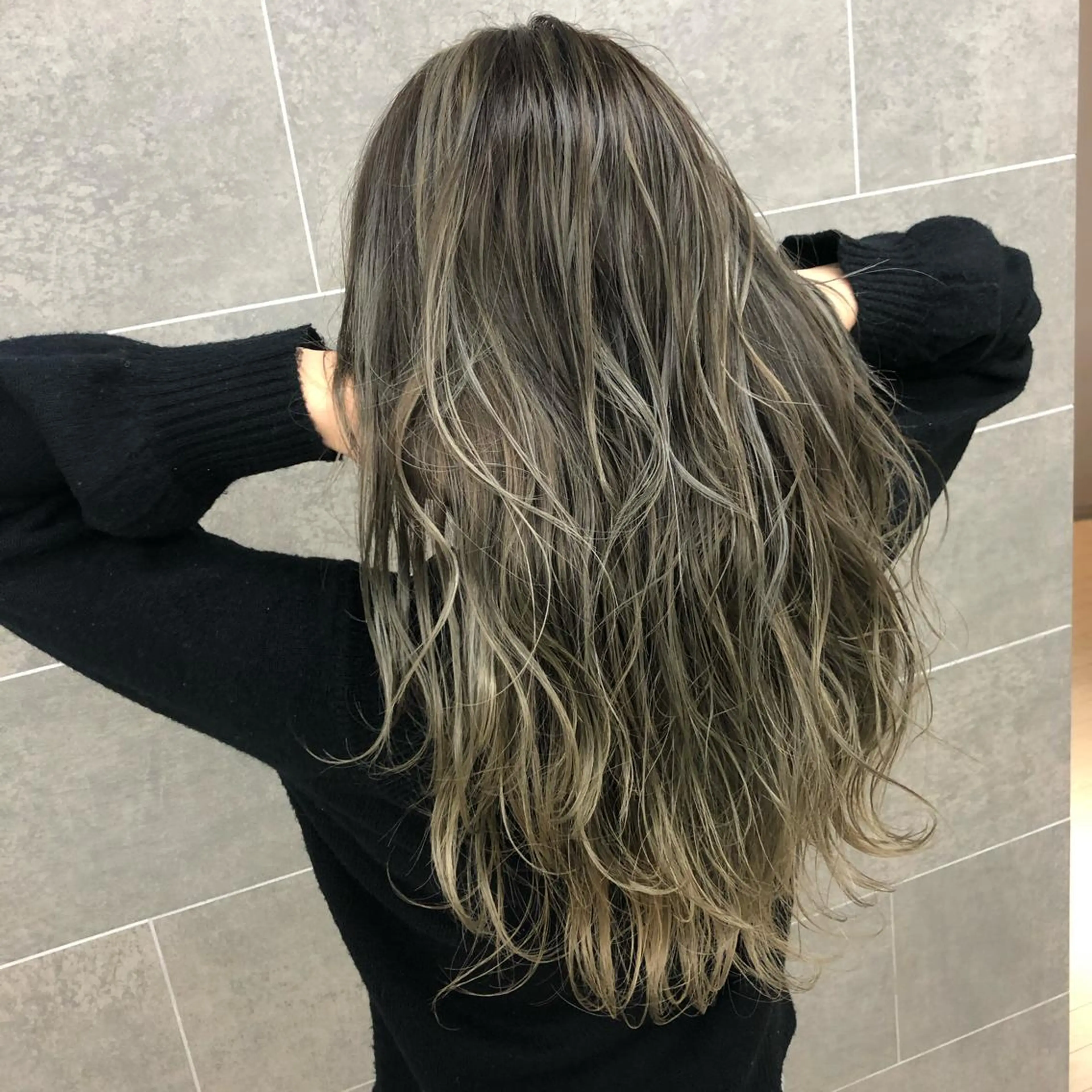 ロング LOUVRE total beauty salon by aile所属・本間 渓の眉毛・アイブロウイメージ