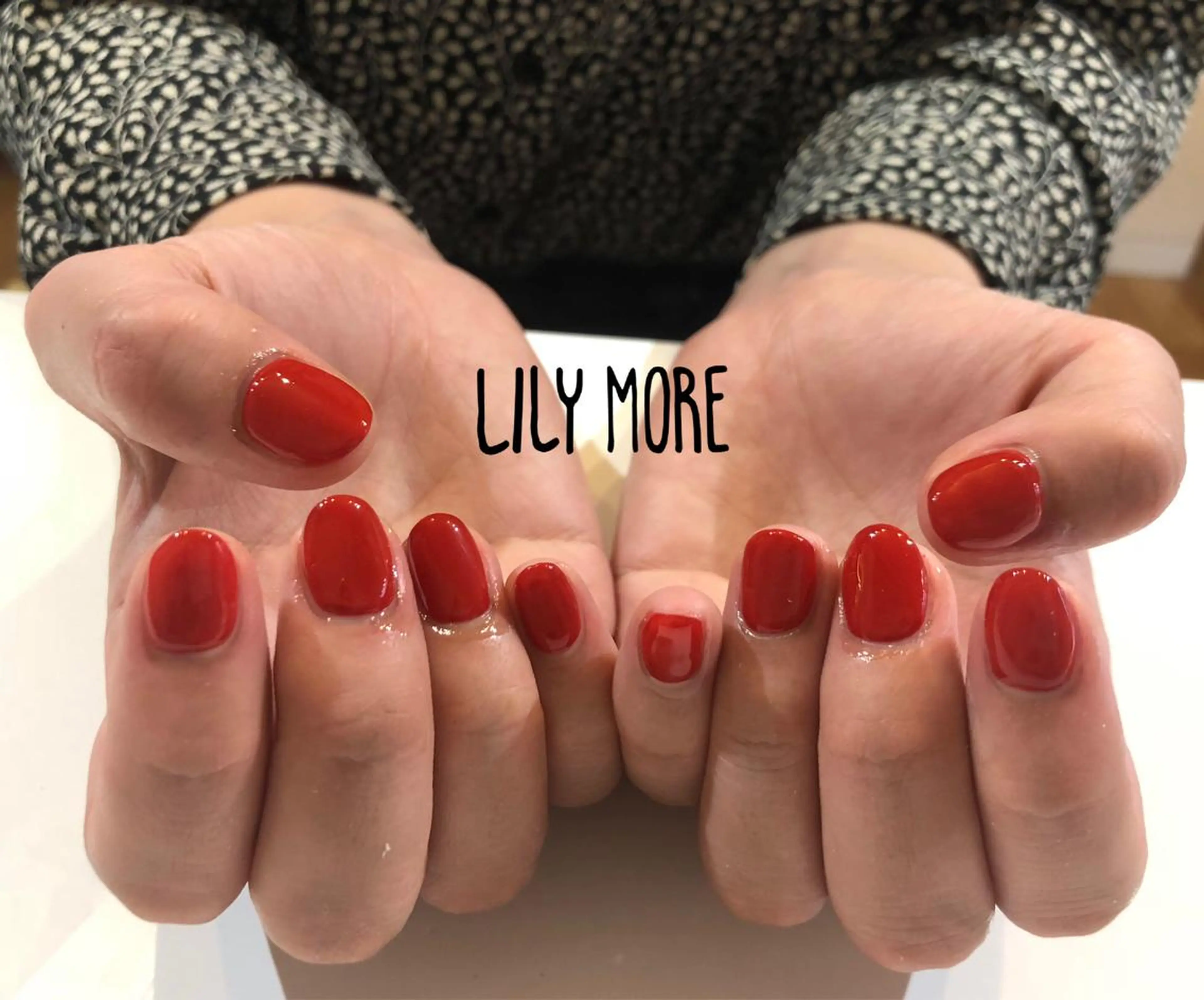 ネイル ワンカラーネイル Lily closetのネイルデザイン