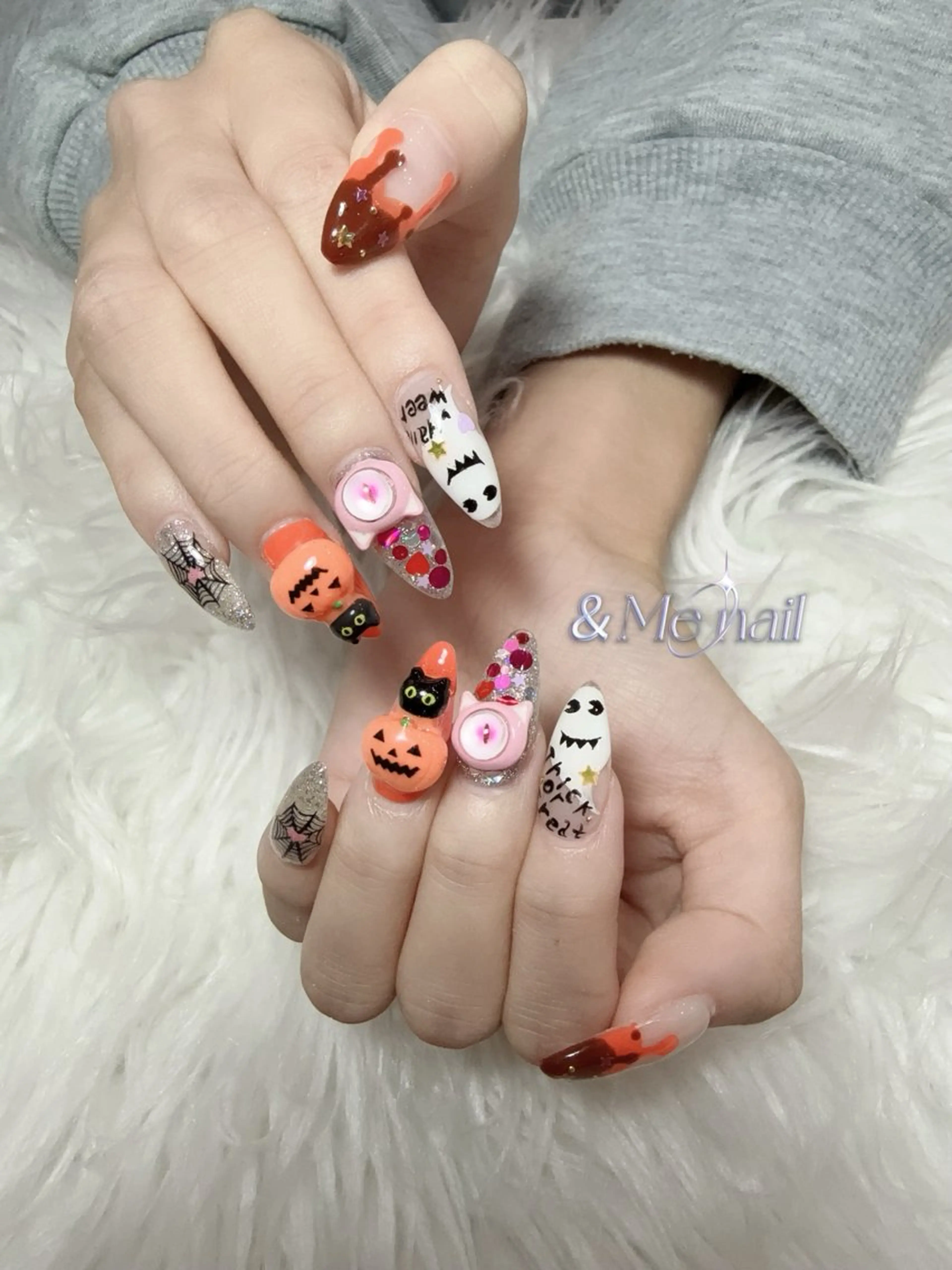 ネイル ハンドネイル &ME タカのネイルデザイン