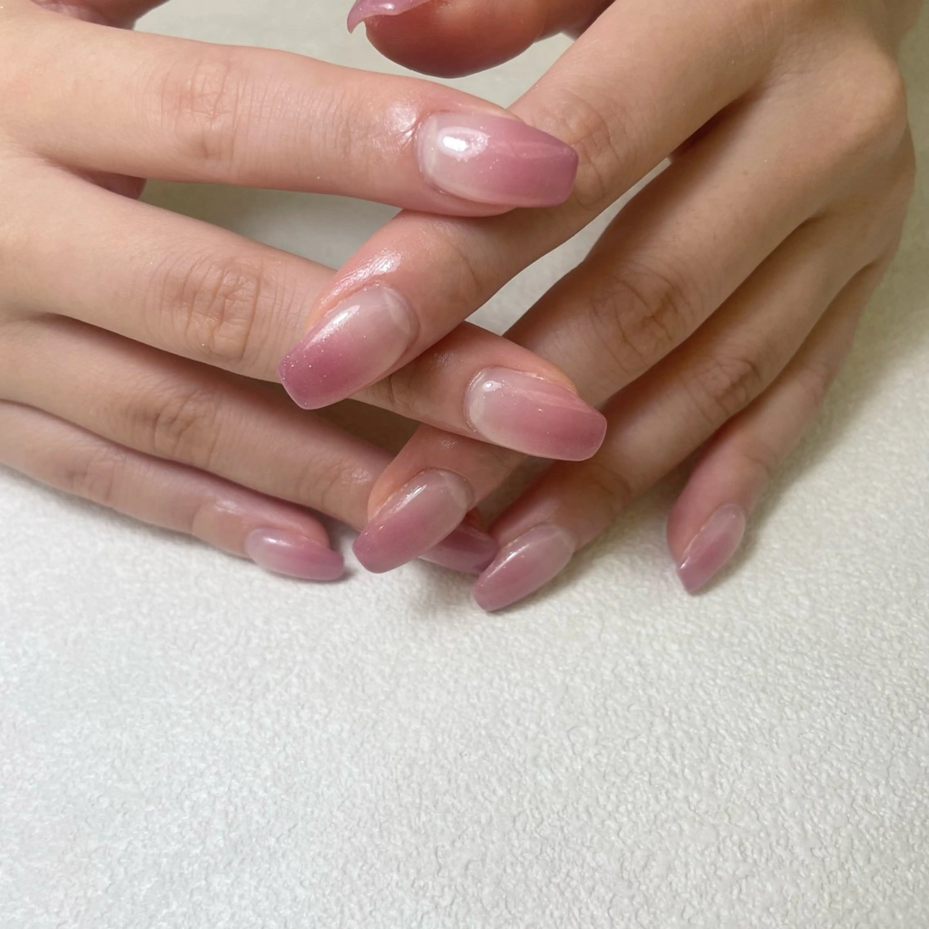 ネイル グラデーション mignon  . hinaのネイルデザイン