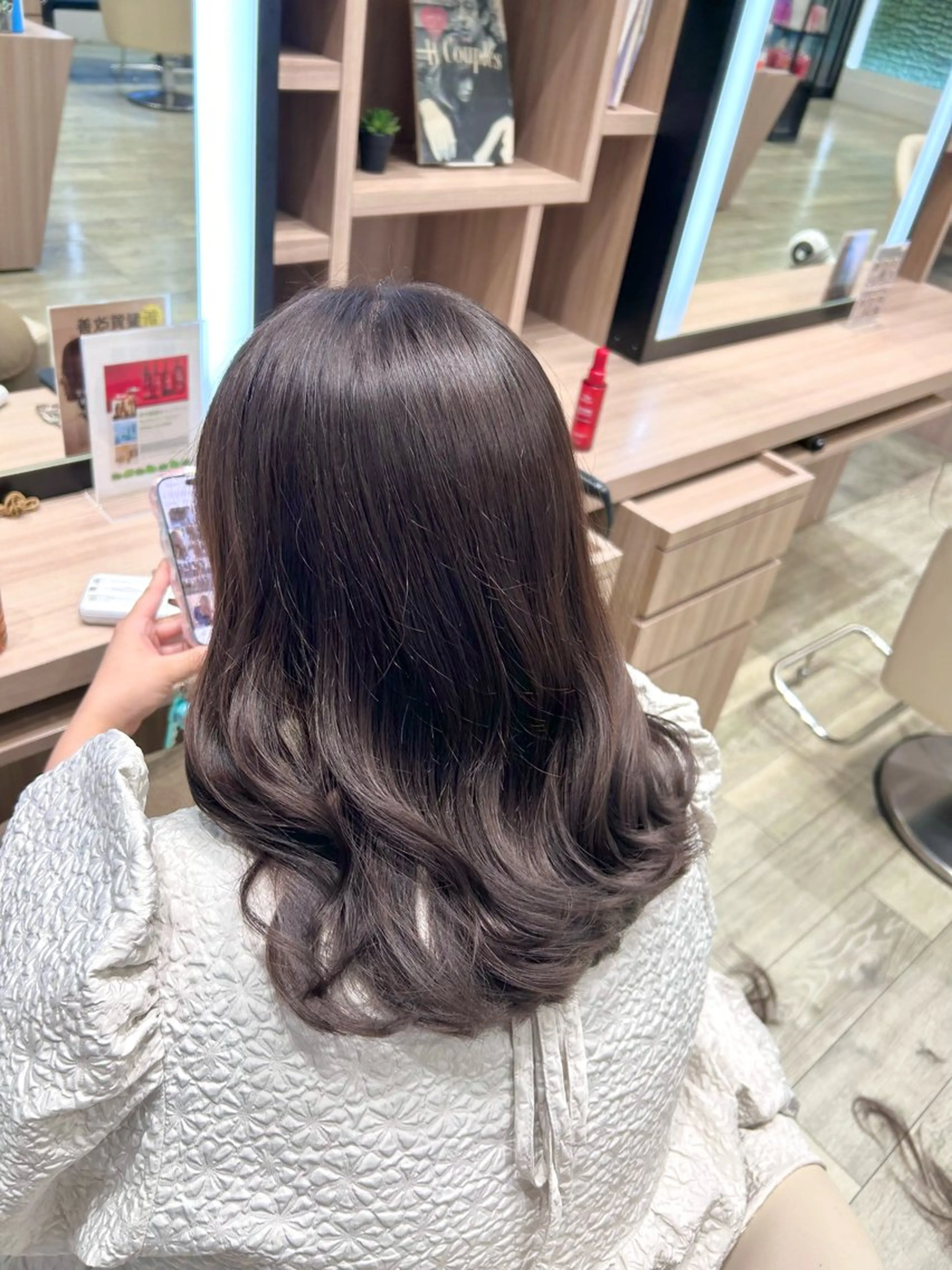 ミディアム D-boy 健軍店所属・能登 彩穂のヘアスタイル