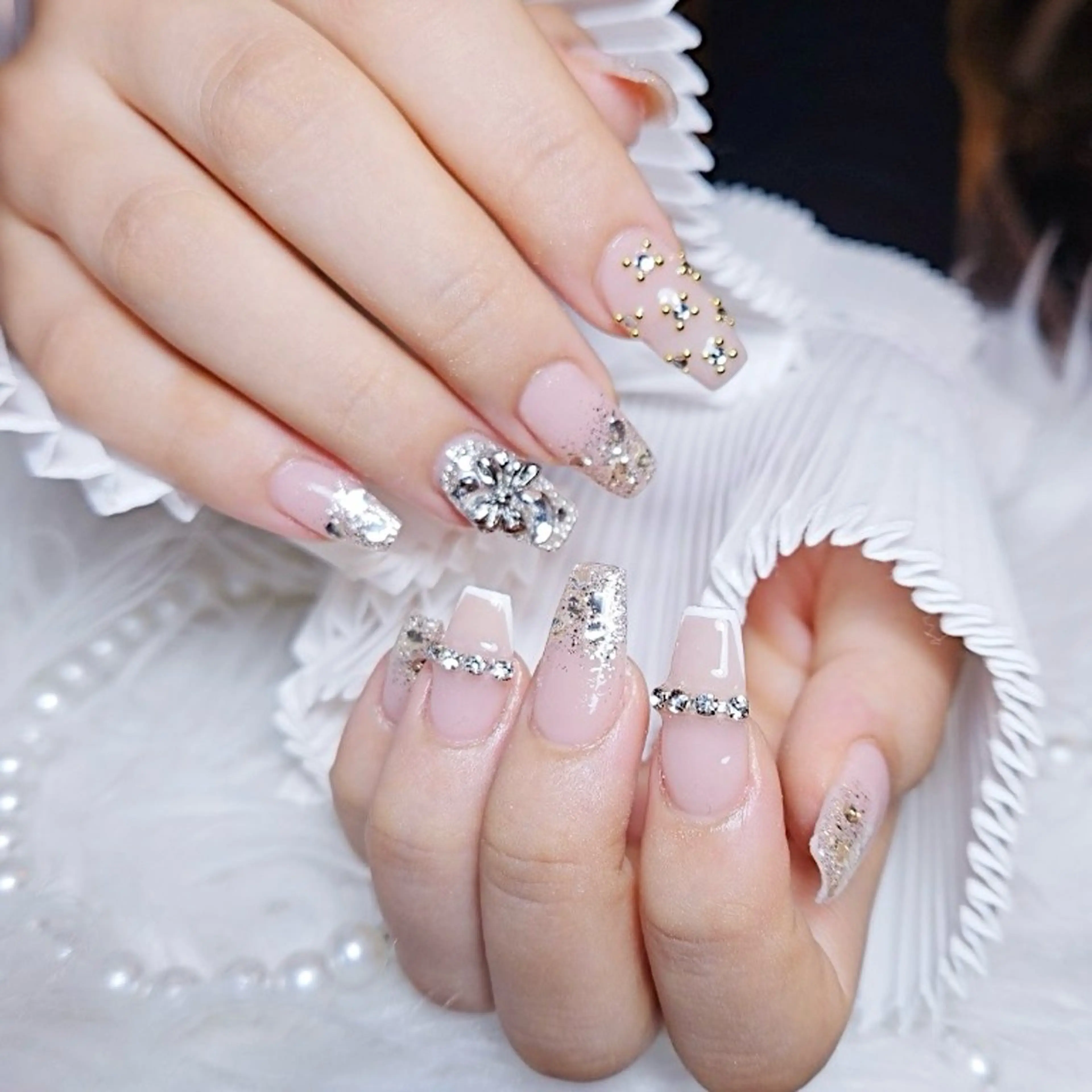 ネイル ハンドネイル 🌈Yun nail hyejin💋のネイルデザイン