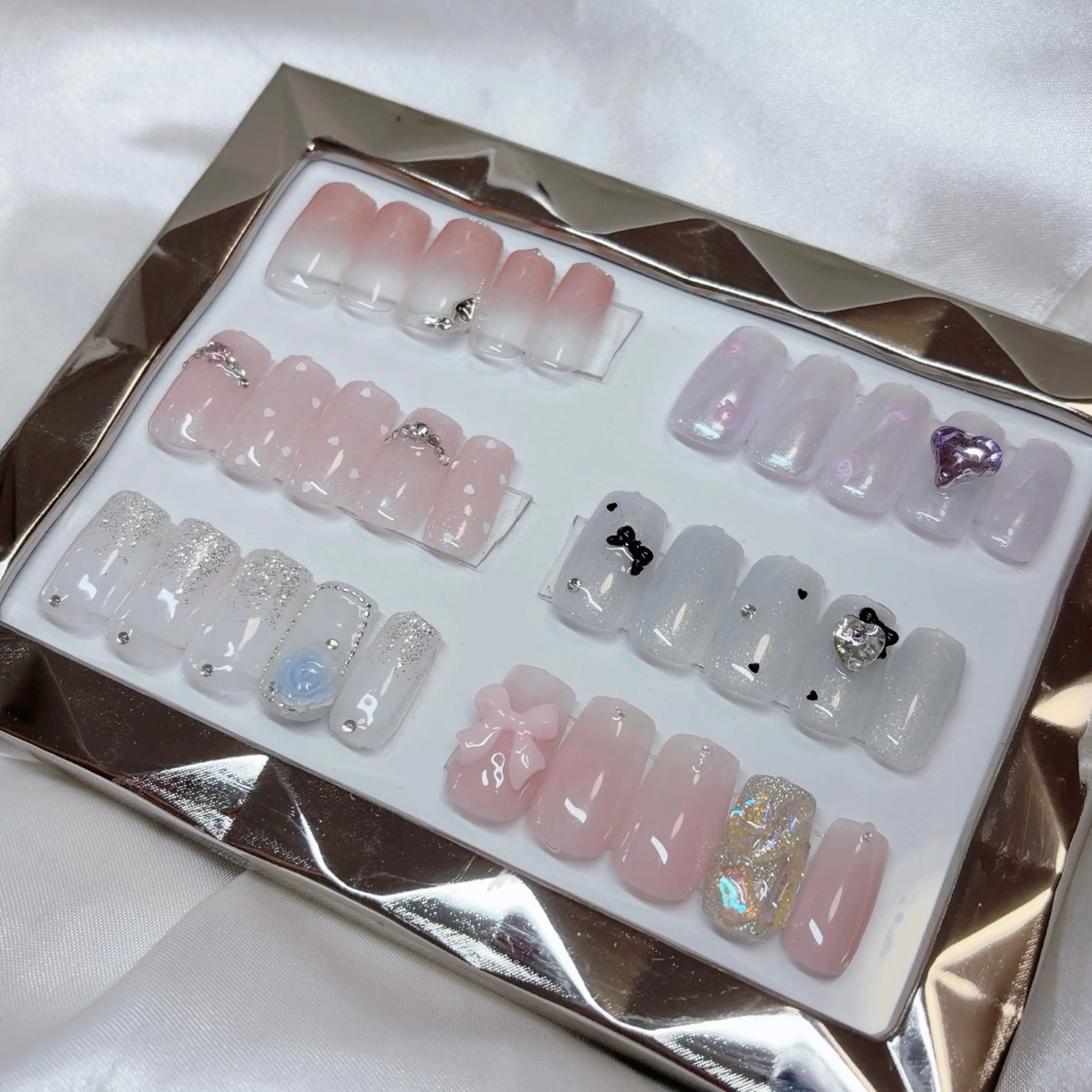 ネイル ハンドネイル emilia nailのネイルデザイン