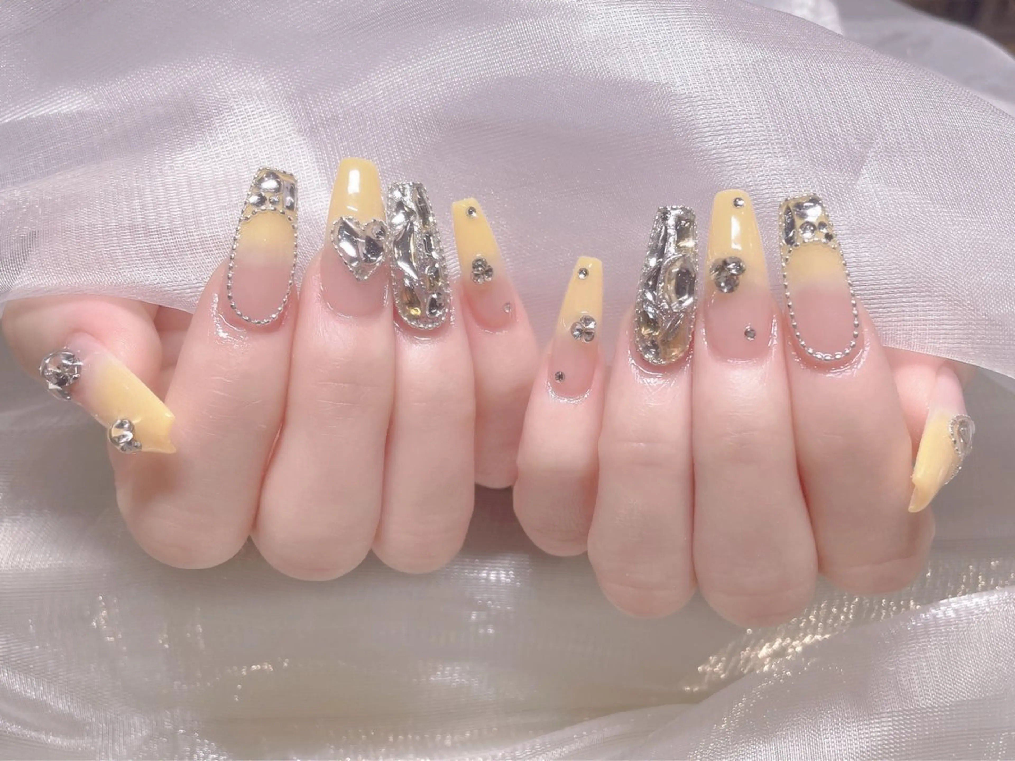 ネイル ハンドネイル ＬuＬu ネイルサロンのネイルデザイン