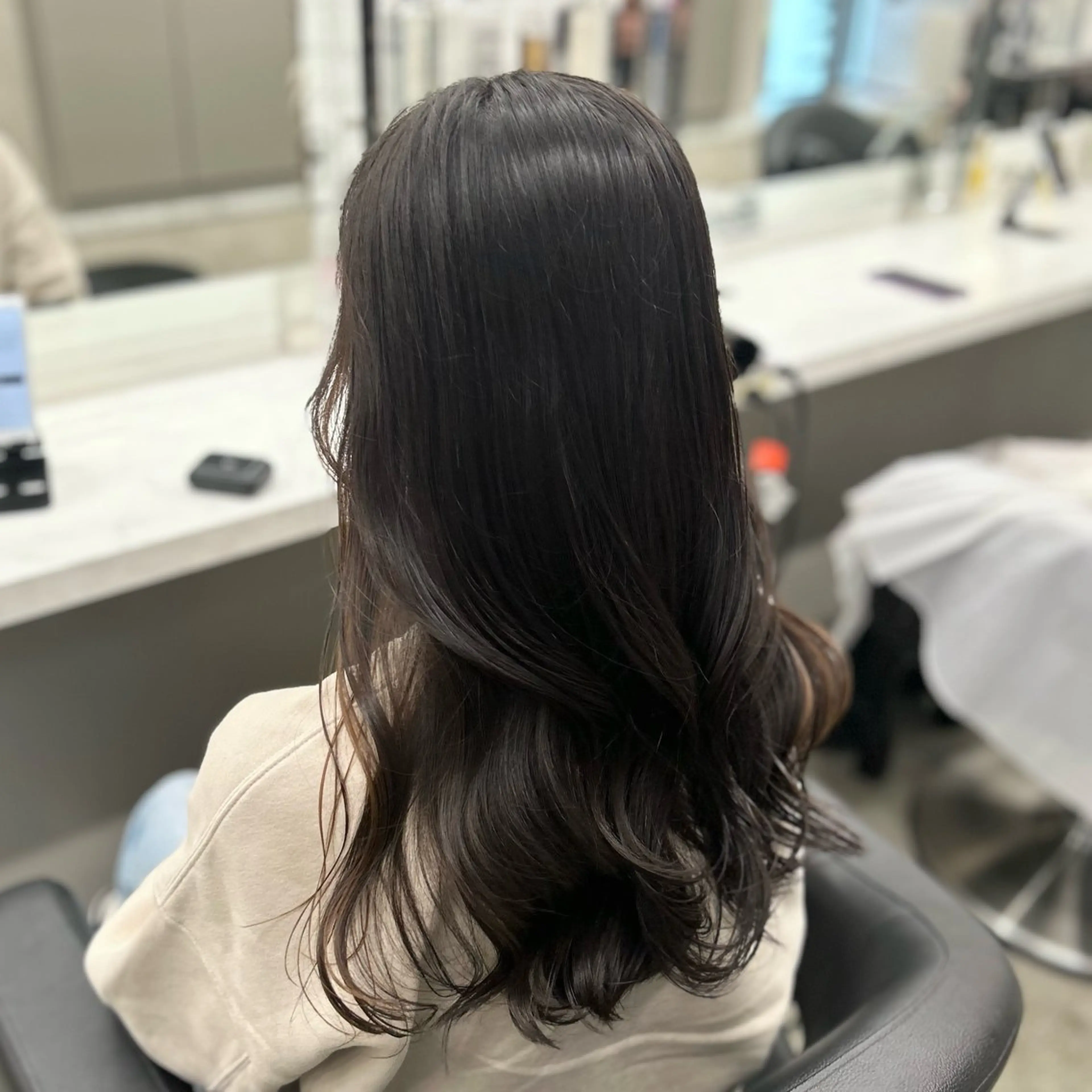 ロング カラー パーマ ヘアアレンジ メンズ キッズ ヘアカラー トリートメント ヘアセット ブリーチなしカラー/ ブラウン/レイヤーのヘアスタイル