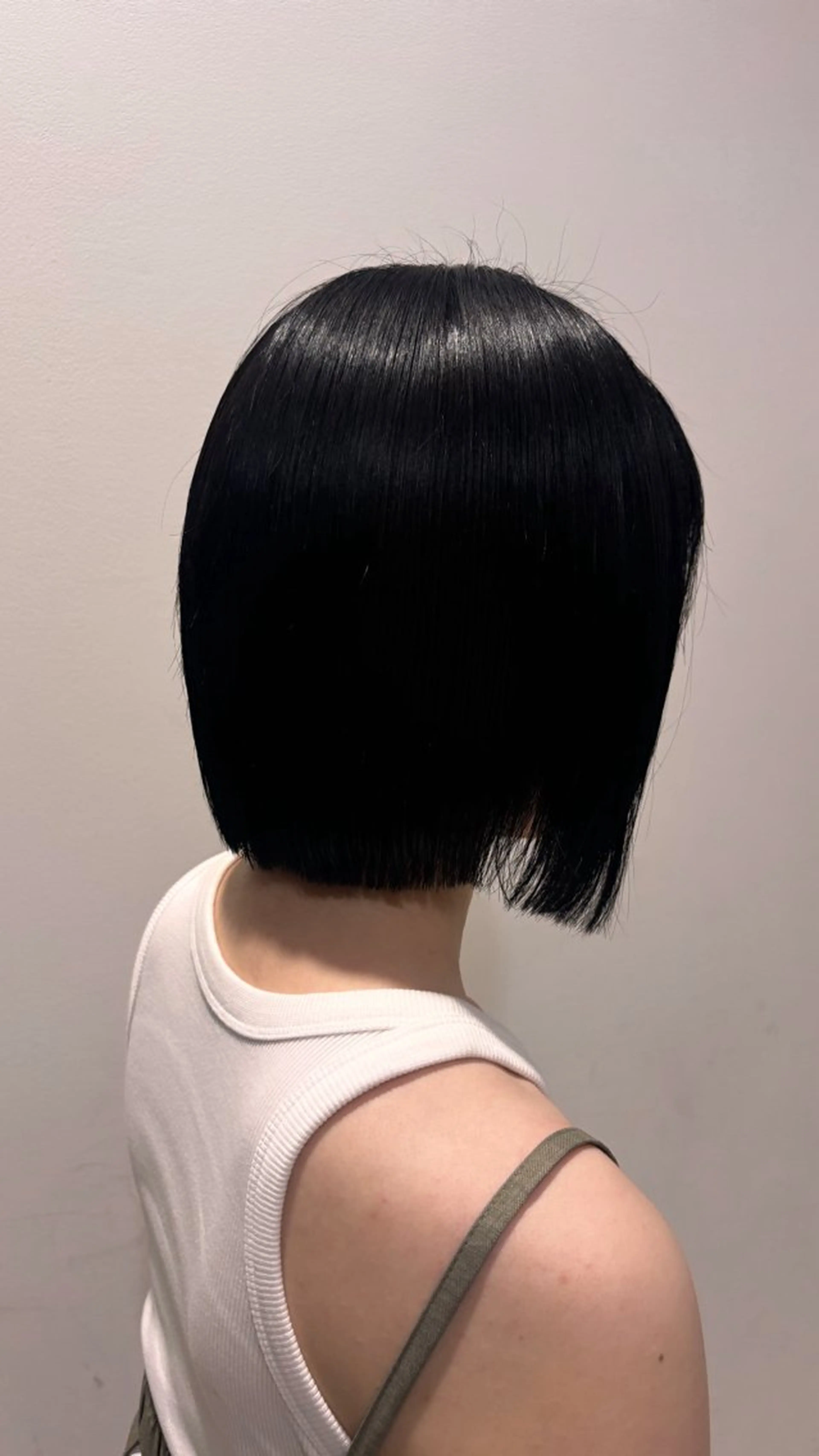 ショート ボブ メンズカット🔥 山田藍菜のヘアスタイル