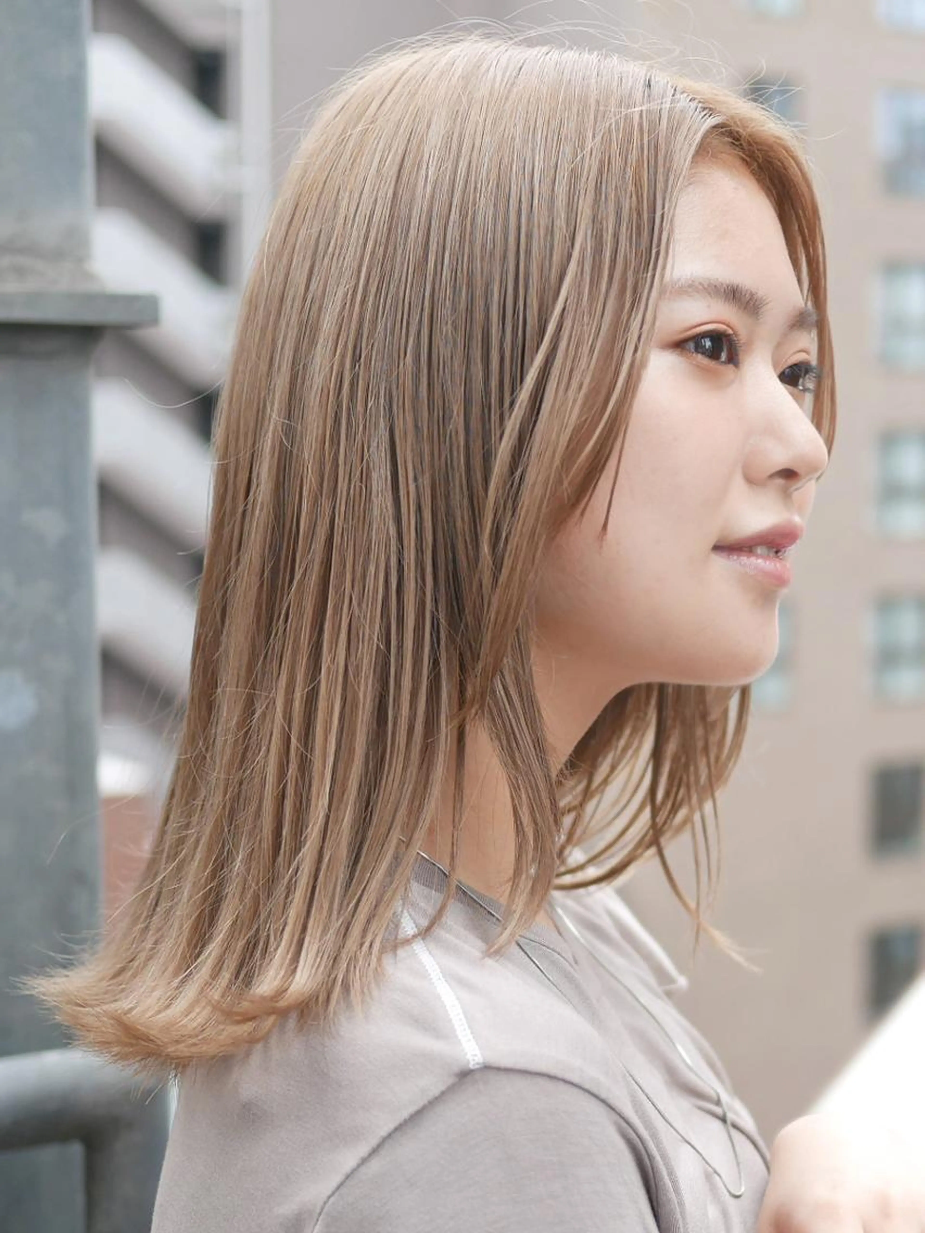 カット＋フルカラーの写真