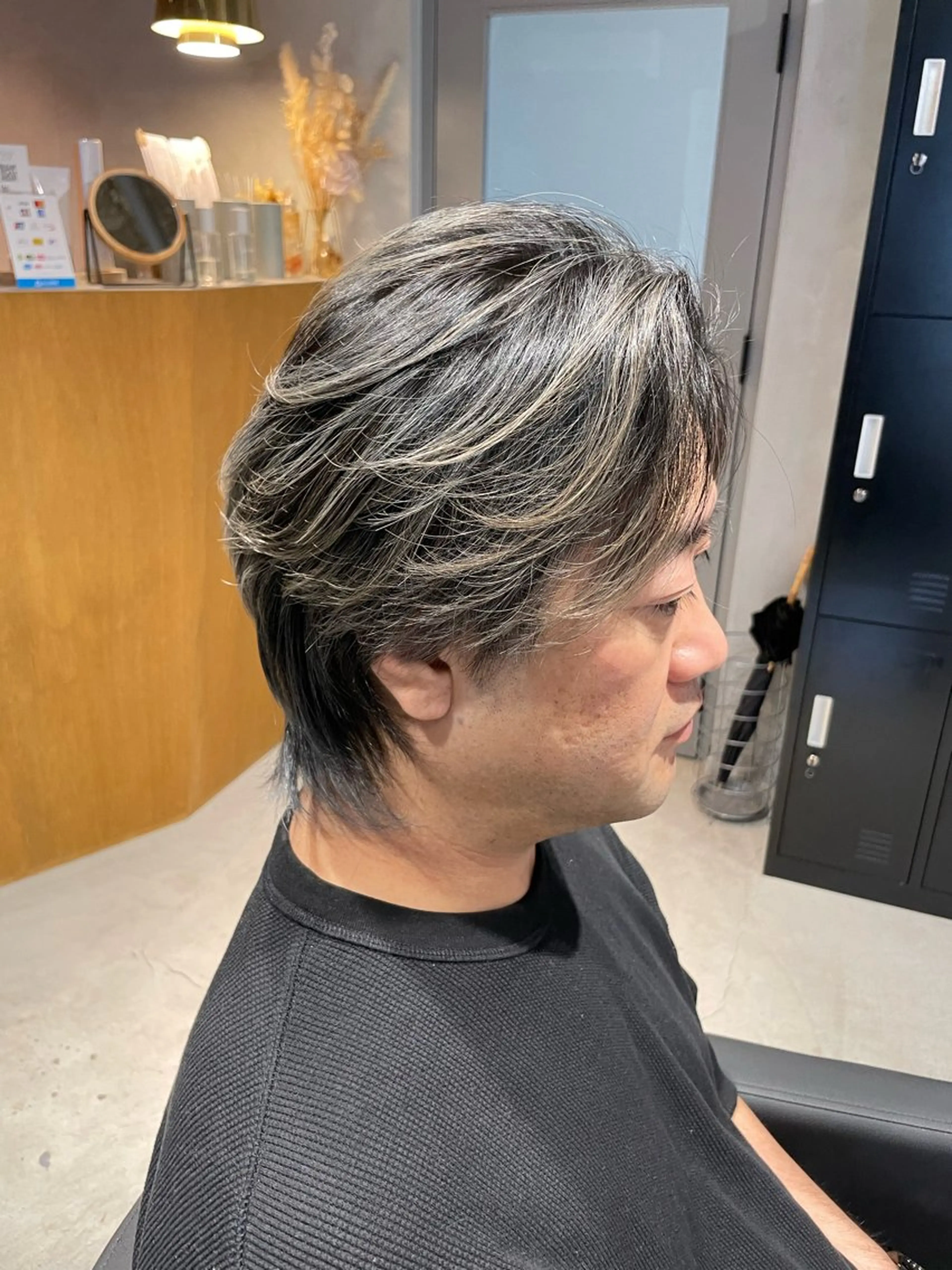 ミディアム カラー パーマ ヘアアレンジ メンズ メンズバレイヤージュ メンズハイライト バレイヤージュ ハイライトカラー ハイライト カット ヘアカラー トリートメント ヘアセット メンズ特化 しゅうへいのヘアスタイル