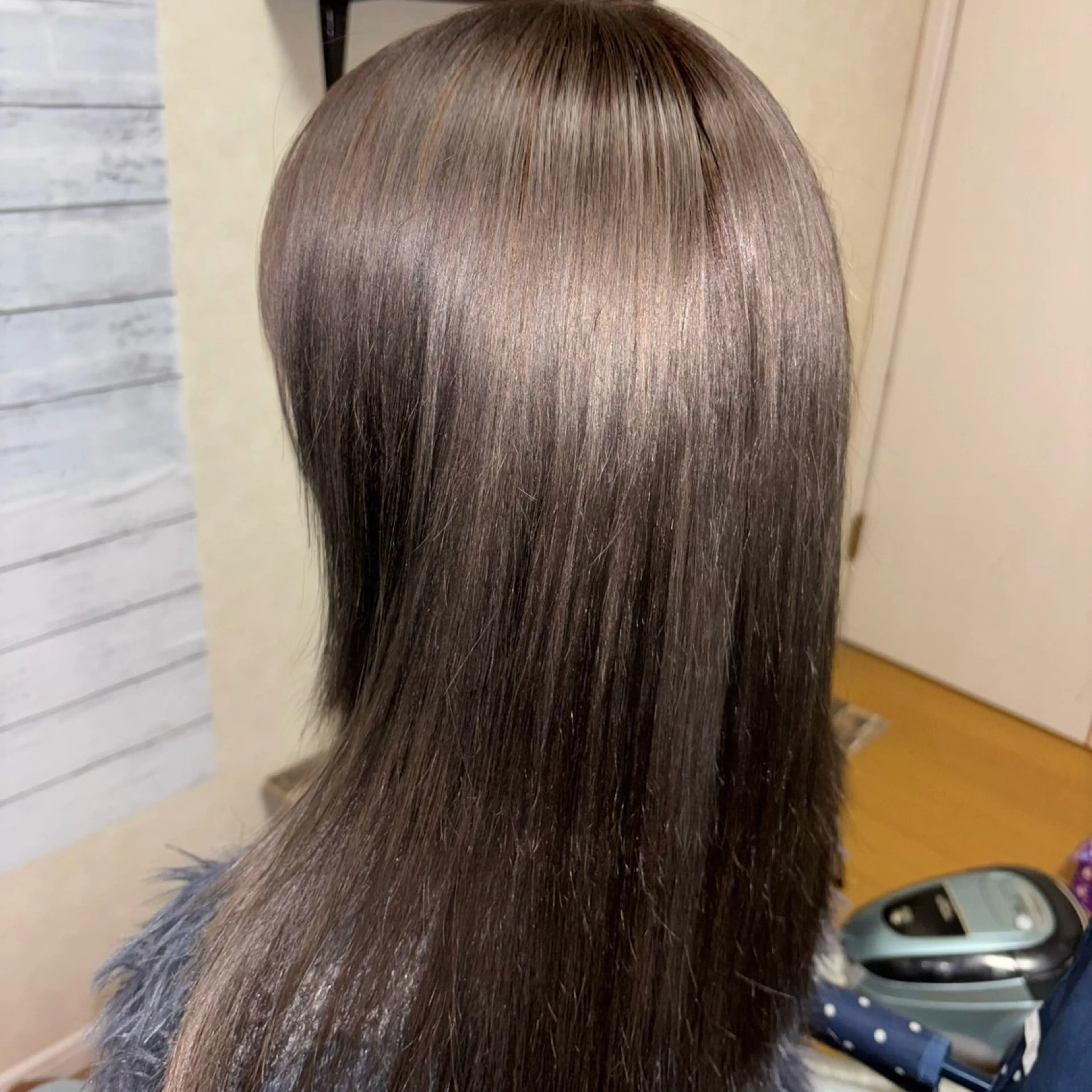 ミディアム カット ヘアカラー 🌙GLITTER 菱沼孝将🌙のヘアスタイル