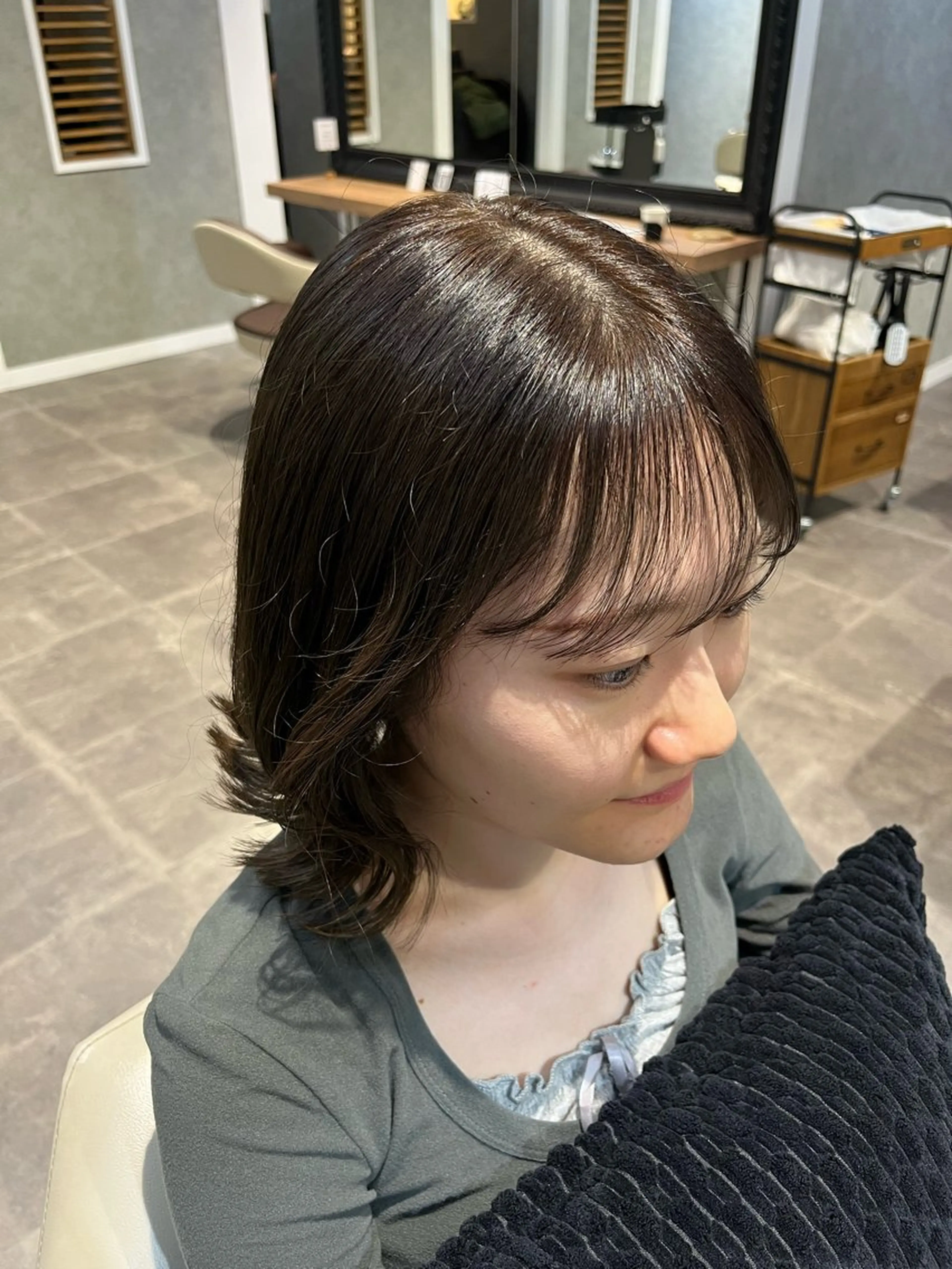 ミディアム ヘアアレンジ ボブ くびれヘア ヘアセット ボブ/プツッとボブ/ 暖色カラー/モエのヘアスタイル