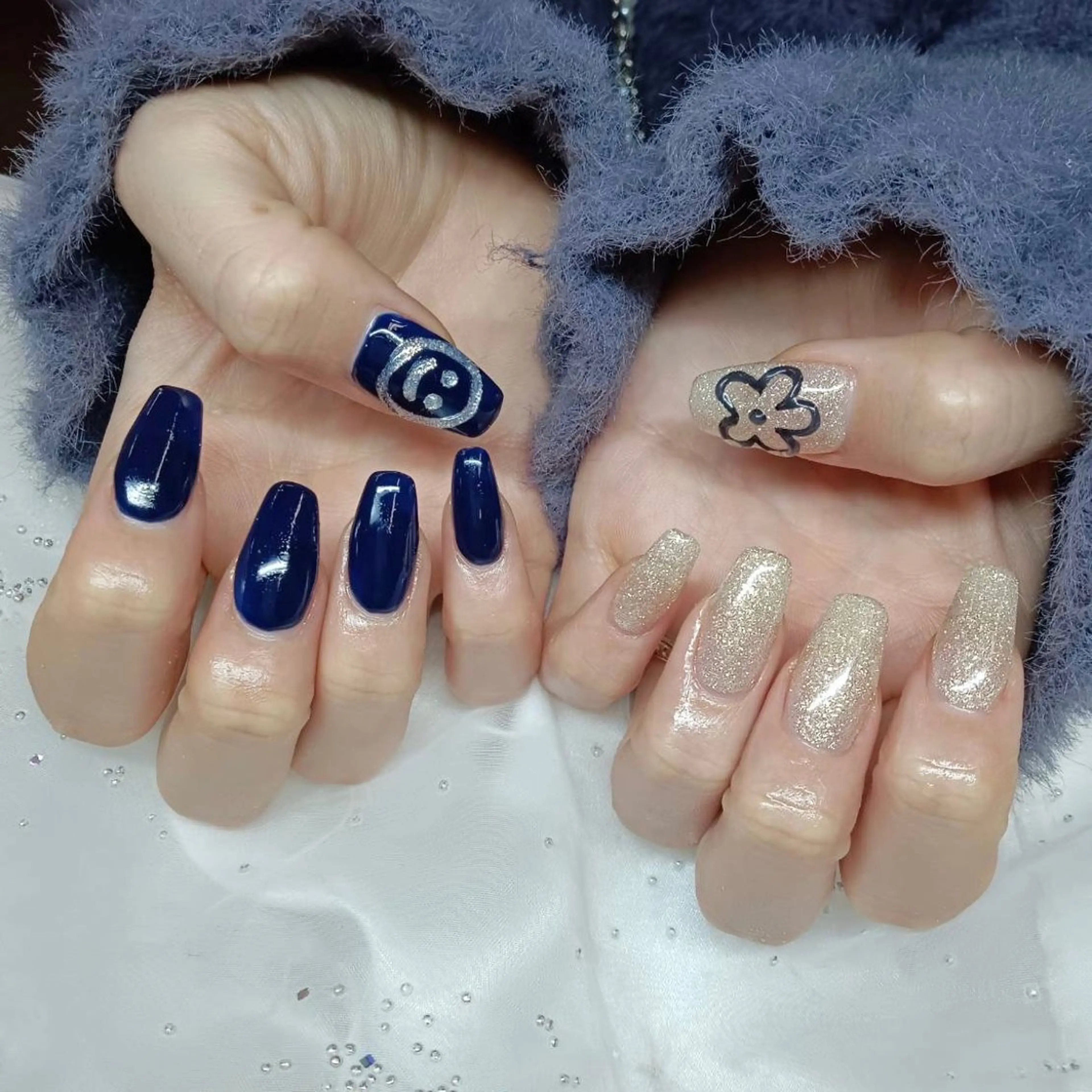 ネイル ハンドネイル 金井 奈々のネイルデザイン