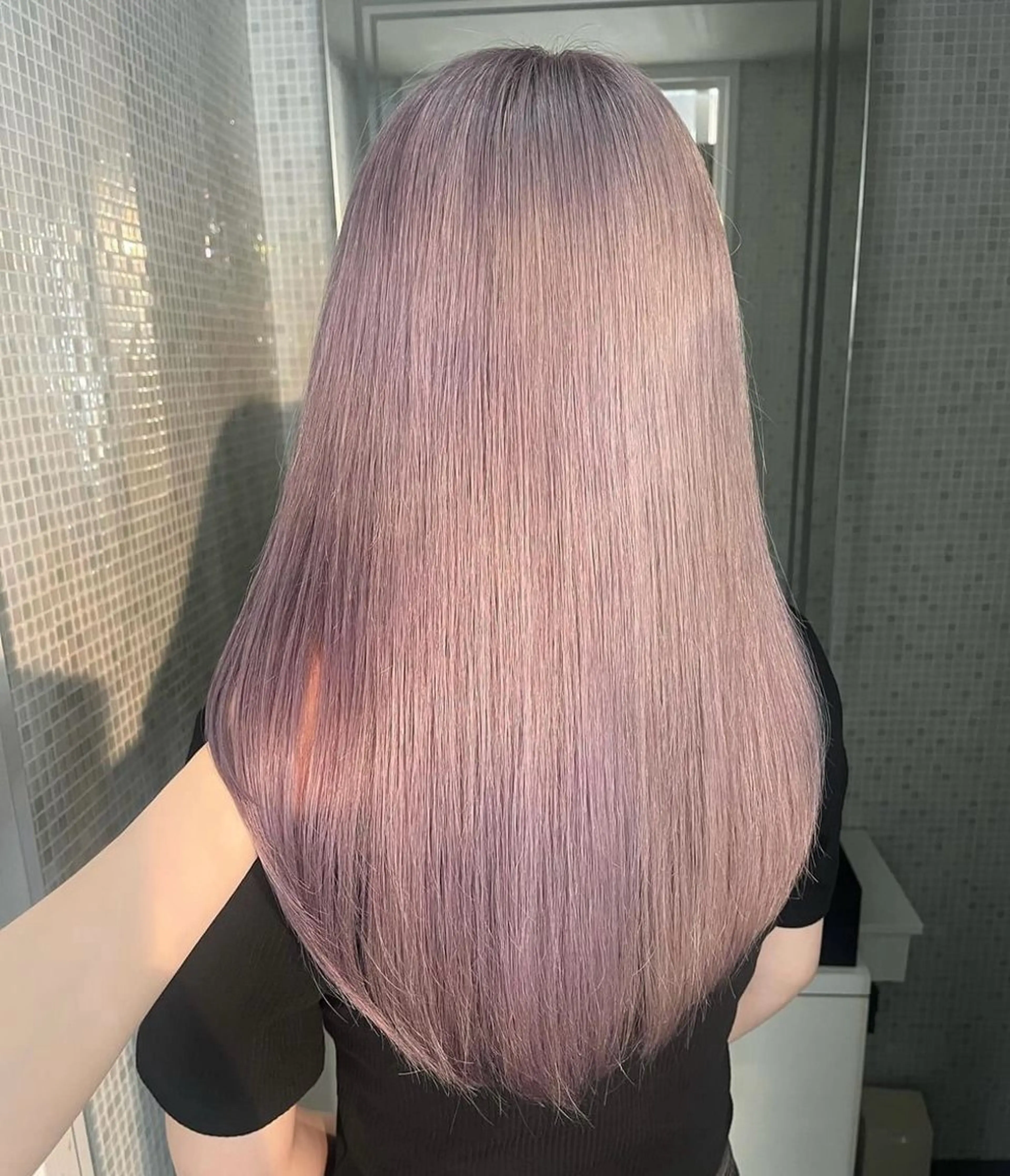 ロング ミストバング ハイライト 髪質改善 韓国風ヘア レイヤーカット といだ なぎさのヘアスタイル