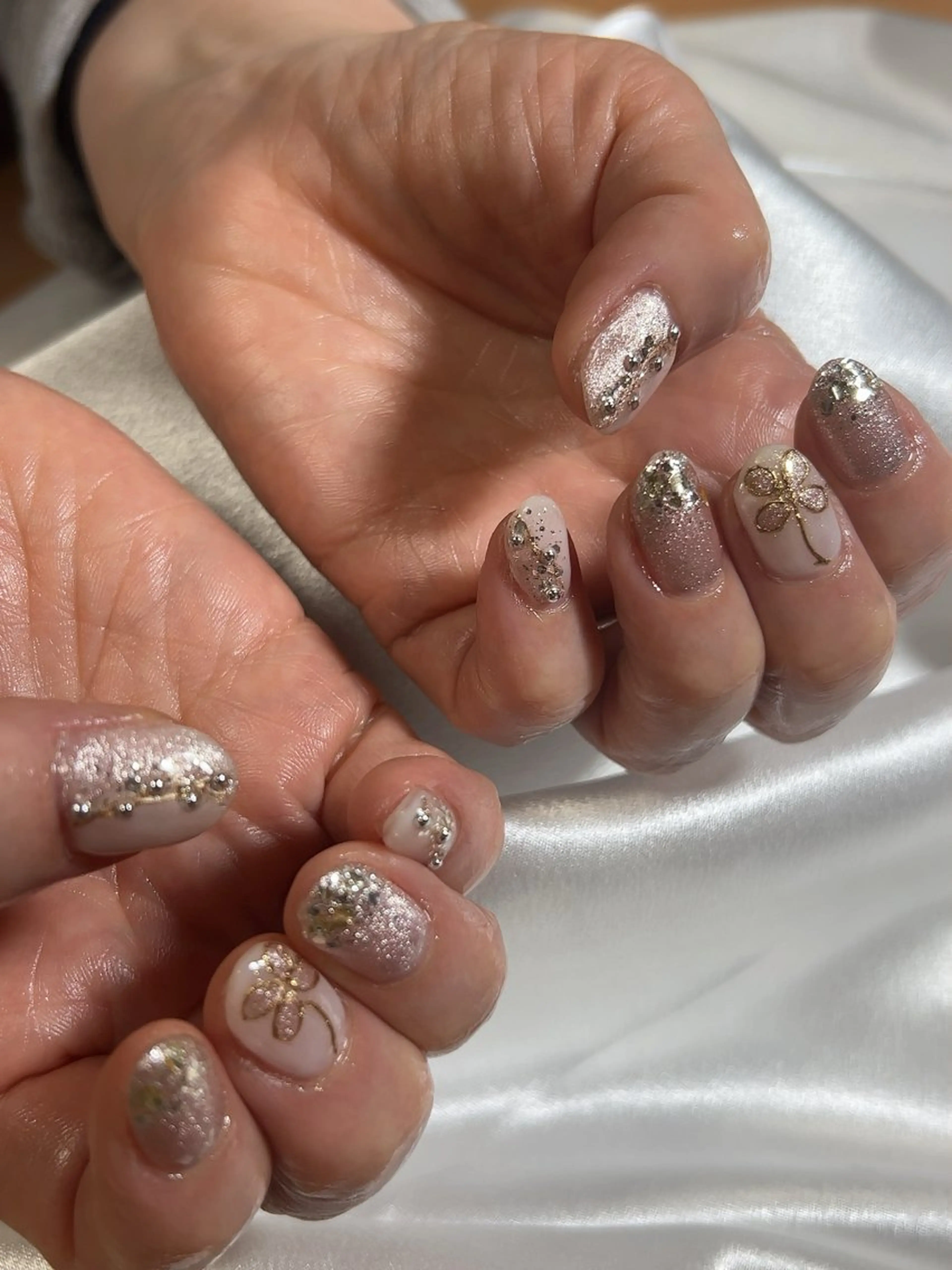 ネイル nail studio Ulu所属・漆崎 茜のネイルデザイン