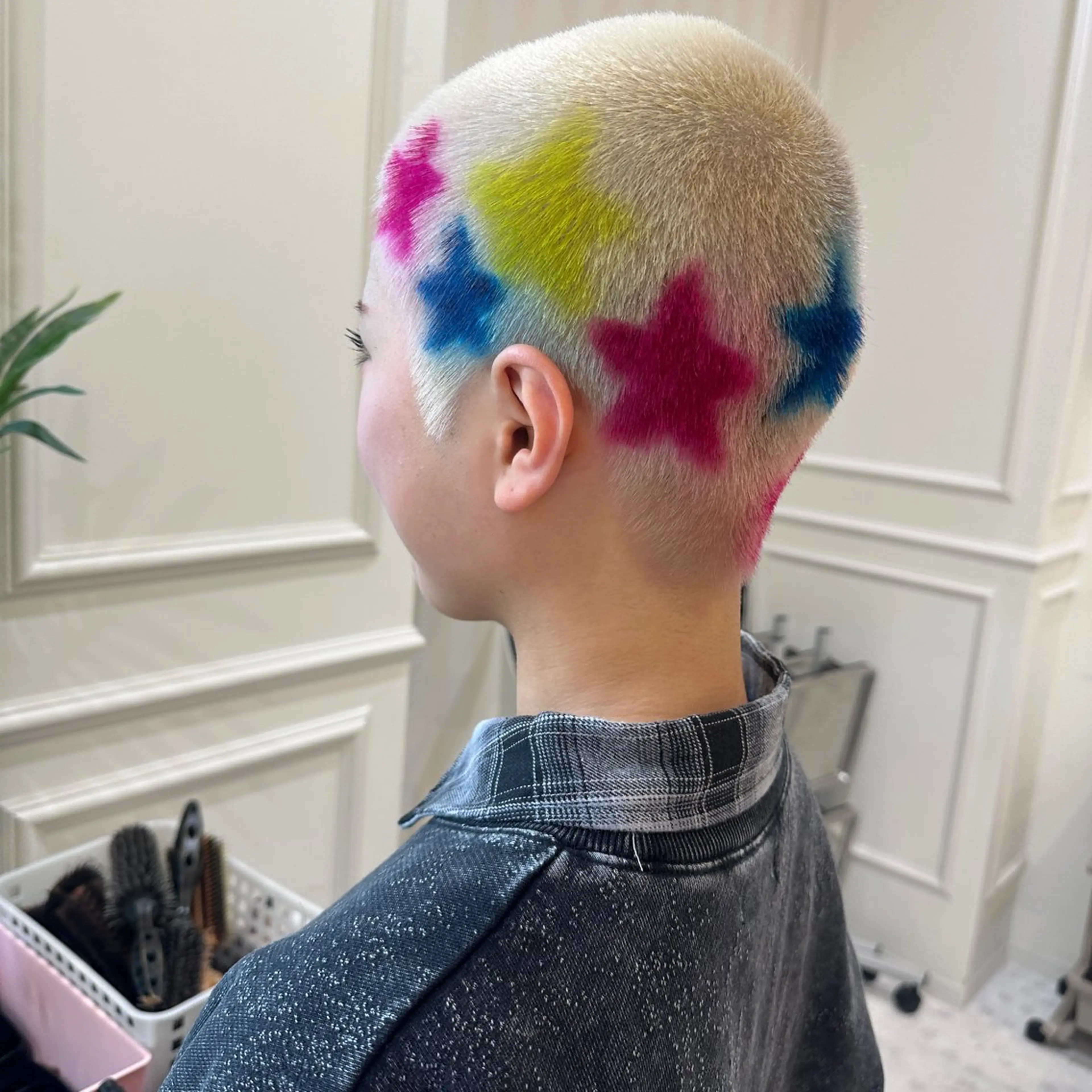 ショート カット ヘアカラー トリートメント レイヤーカット/ ハイトーンchimiのヘアスタイル