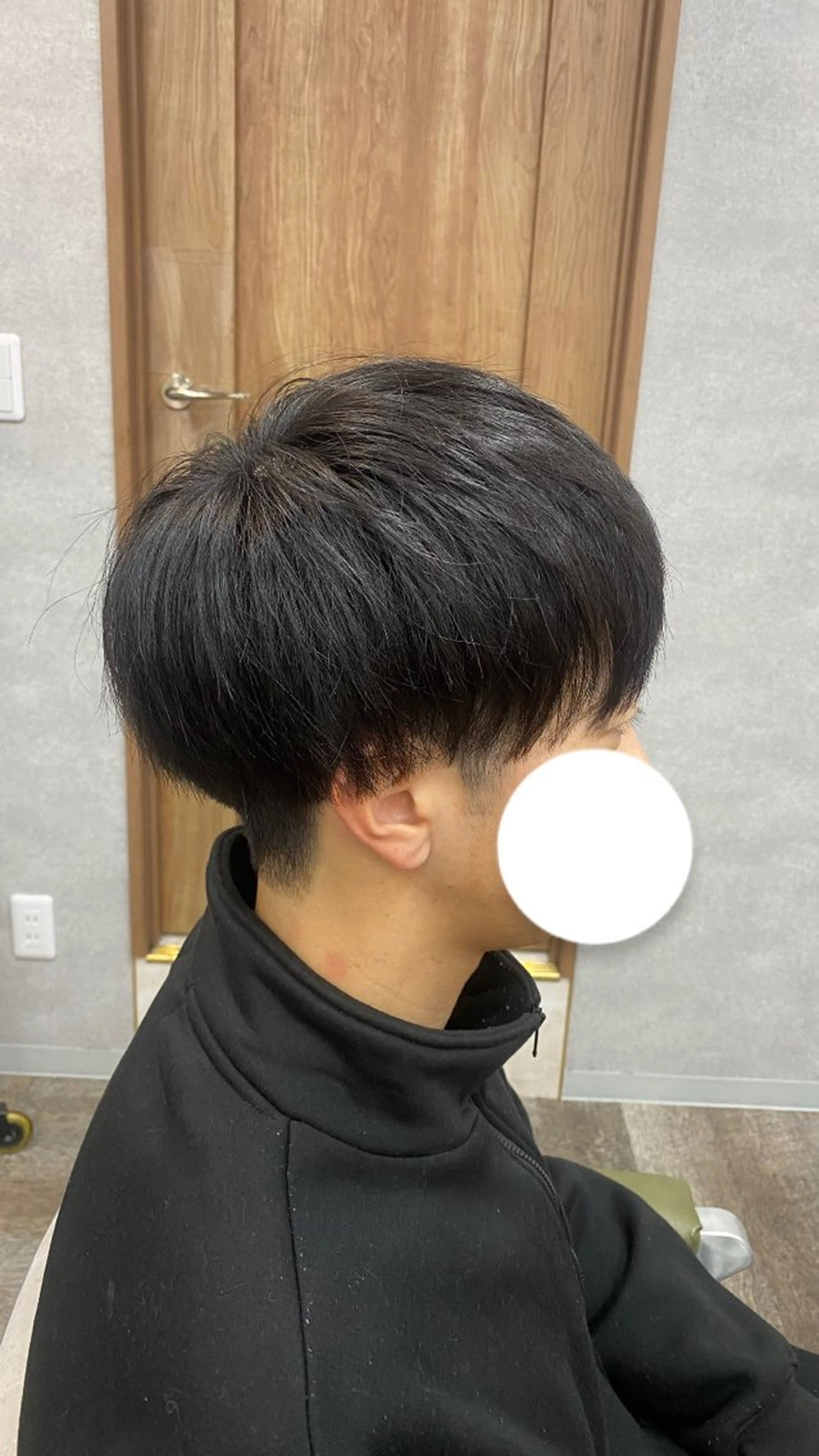 ショート カット 飯田 雷晟のヘアスタイル