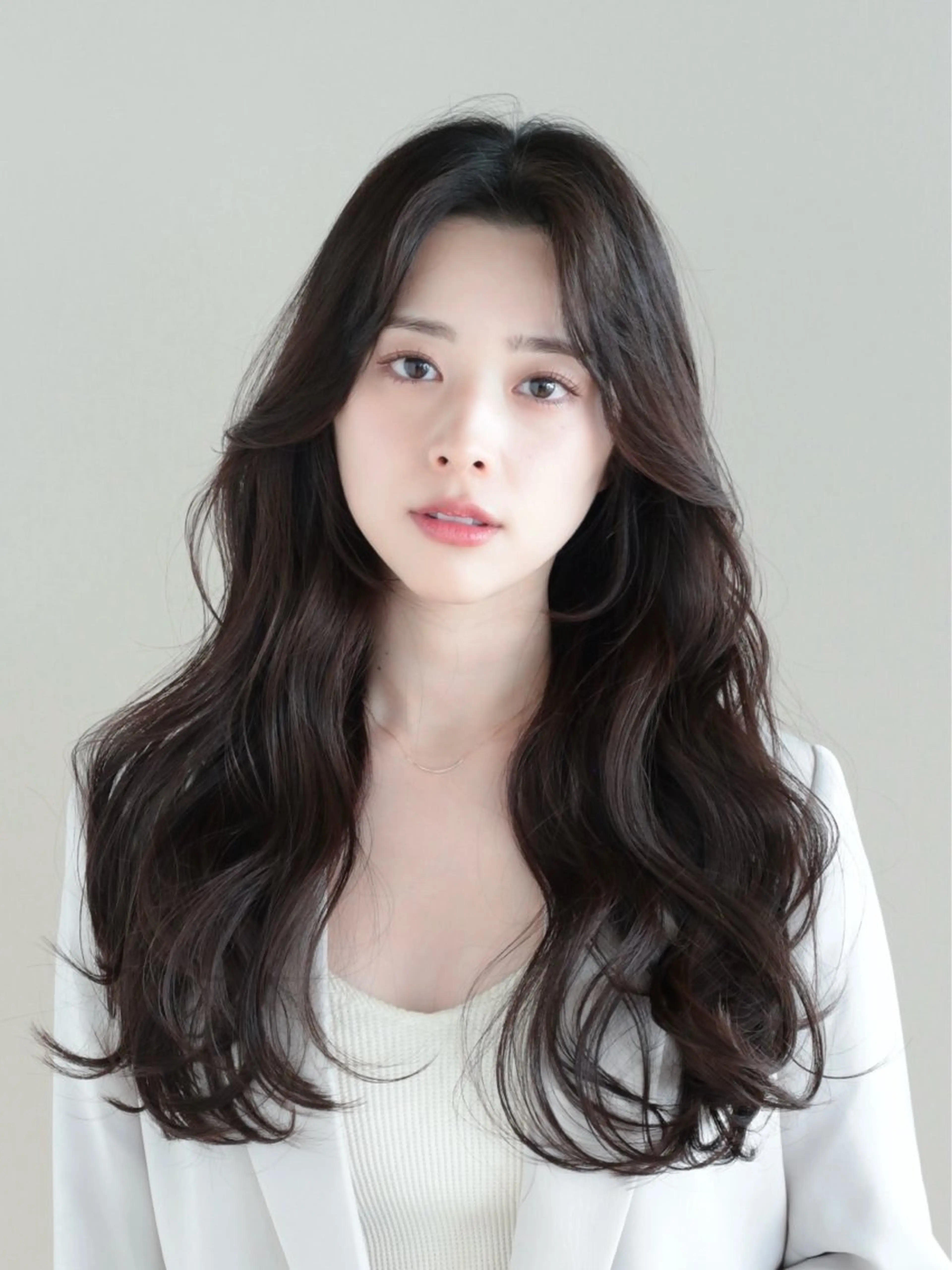 ロング カラー レイヤーカット 似合わせカット レイヤー/顔周り /透明感🩶高橋大のヘアスタイル