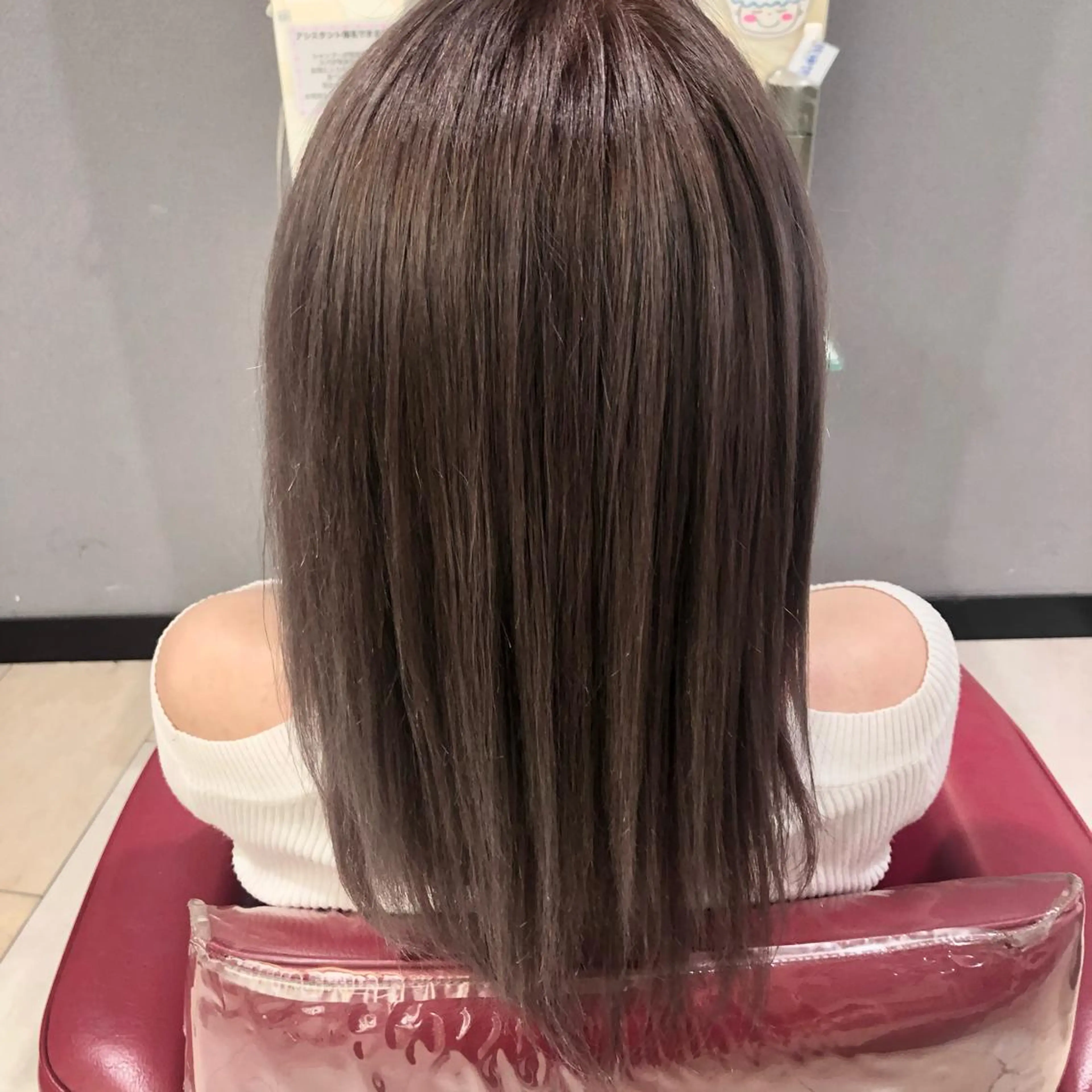 ミディアム 有賀 佑葵のヘアスタイル