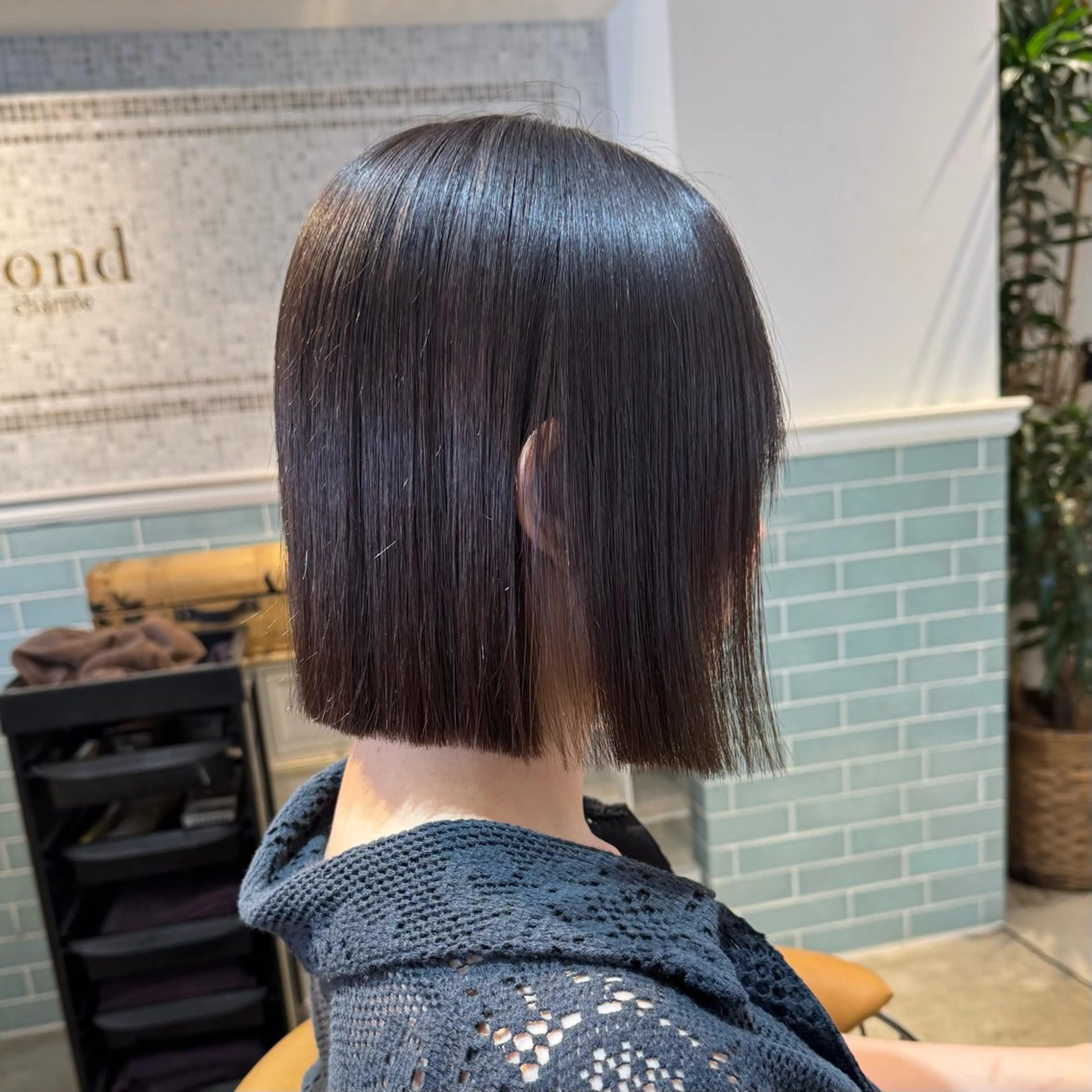 ミディアム ボブ 髪質改善 カット ヘアカラー トリートメント ヘアセット 髪質改善/ボブ /韓国/erikoのヘアスタイル