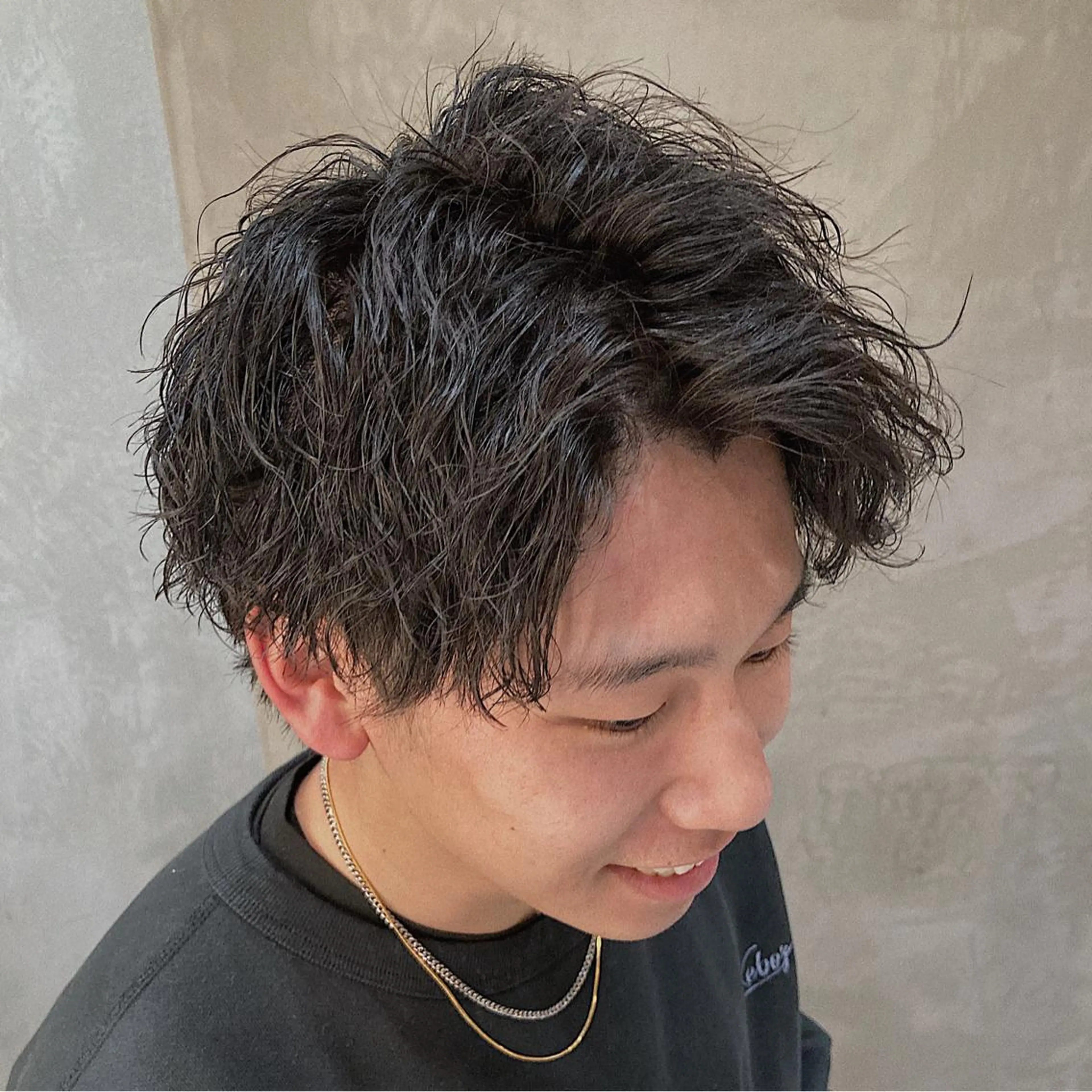 ショート パーマ メンズ メンズパーマ ツイストスパイラルパーマ スパイラルパーマ 波巻きスパイラルパー マ/シャドウパーマ駿のヘアスタイル