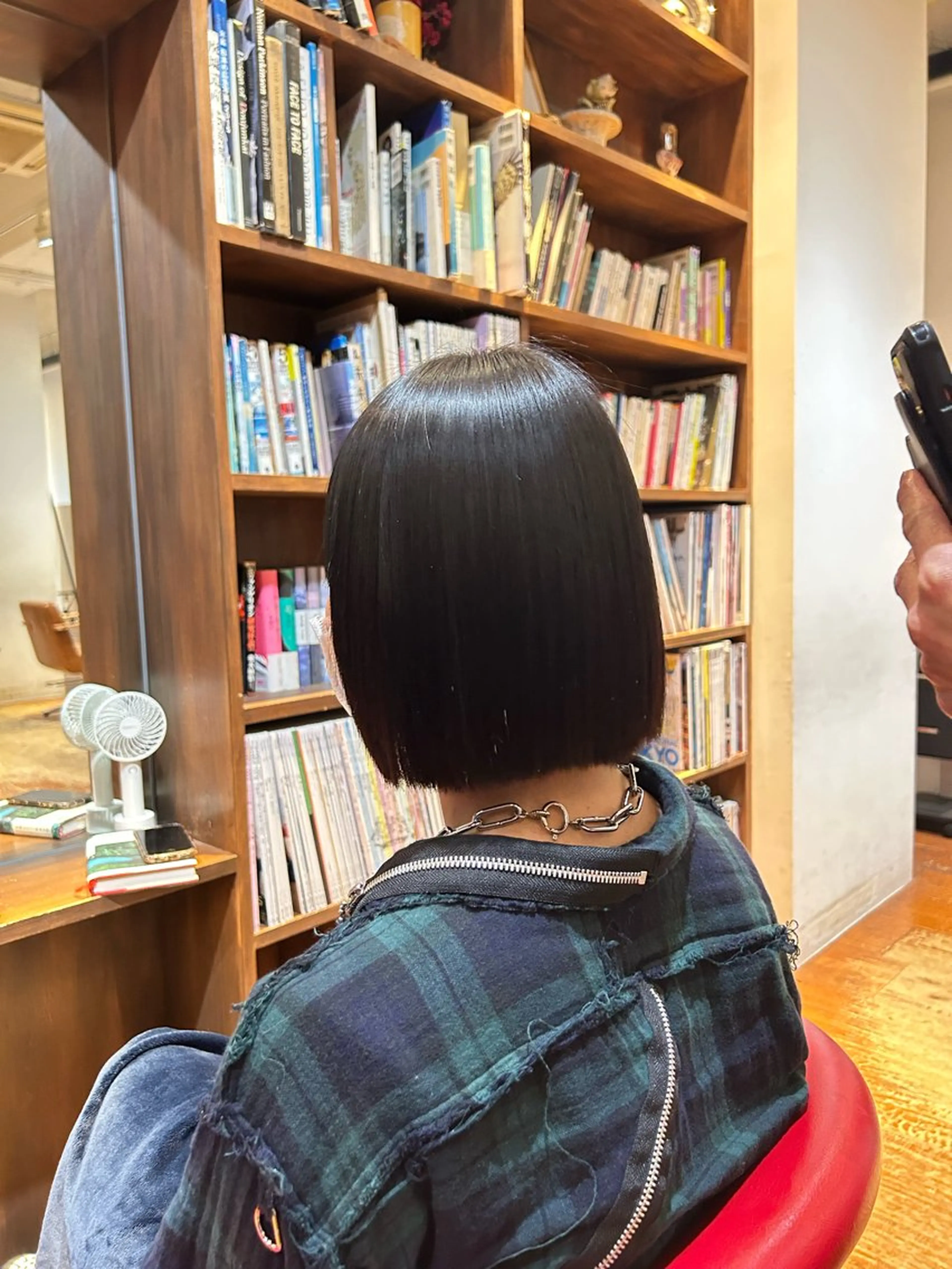 ショート ボブ 縮毛矯正 vetica所属・オオヒラ ユウの眉毛・アイブロウイメージ