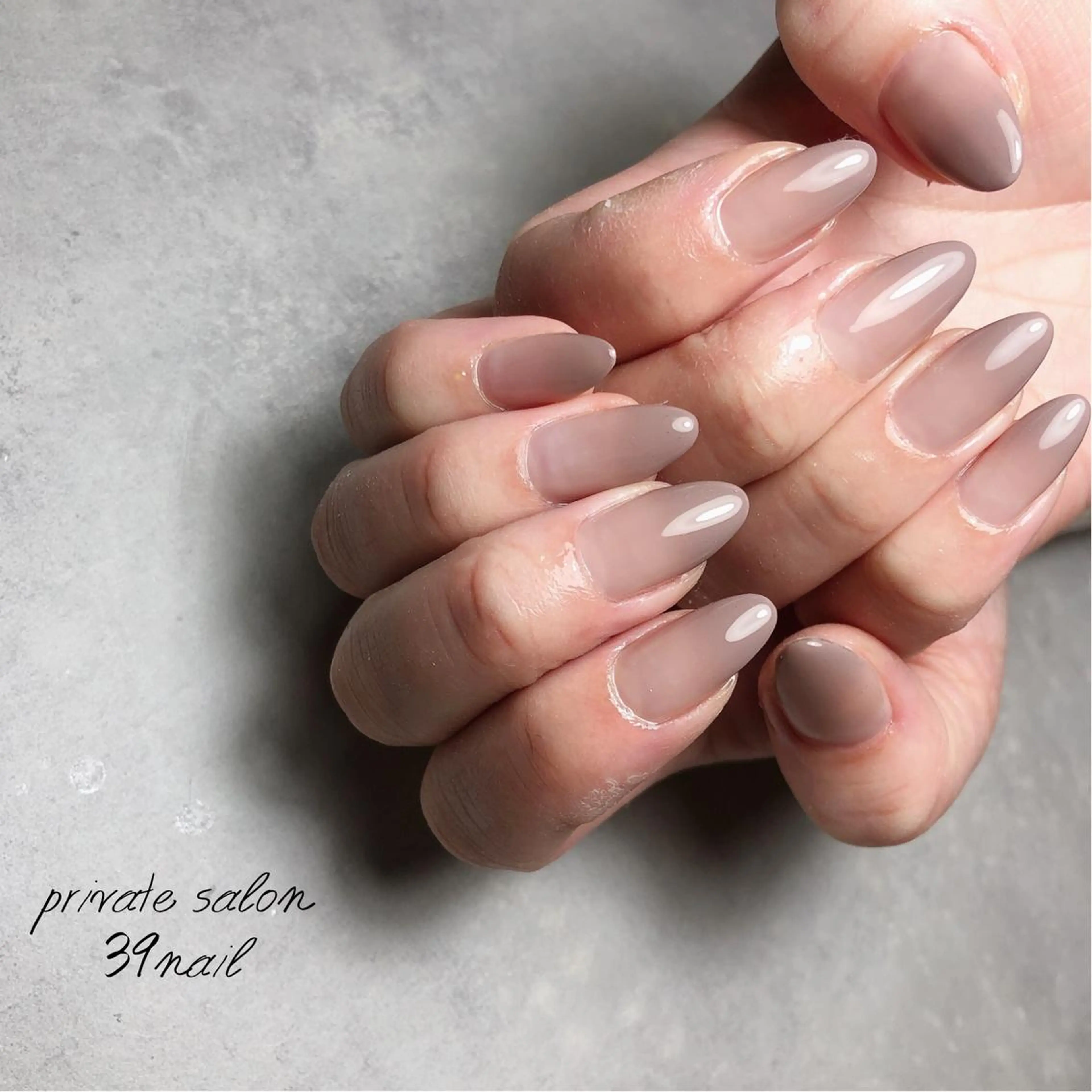 セミロング ネイル ハンドネイル 京橋 【39nail】のネイルデザイン