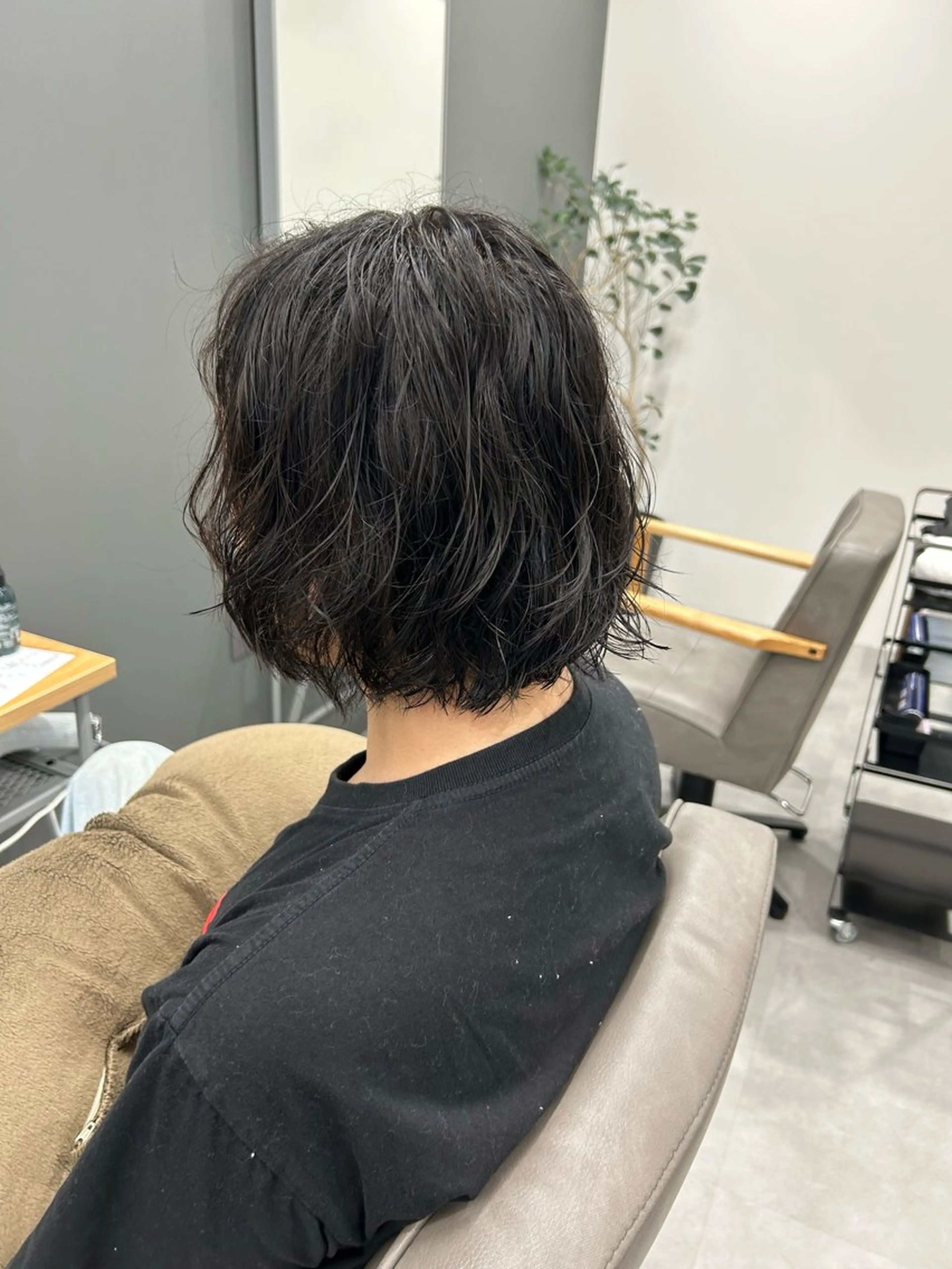 ミディアム パーマ メンズ ミディアムパーマ メンズパーマ カット パーマ カイト/ヘアカラー /メンズヘアのヘアスタイル