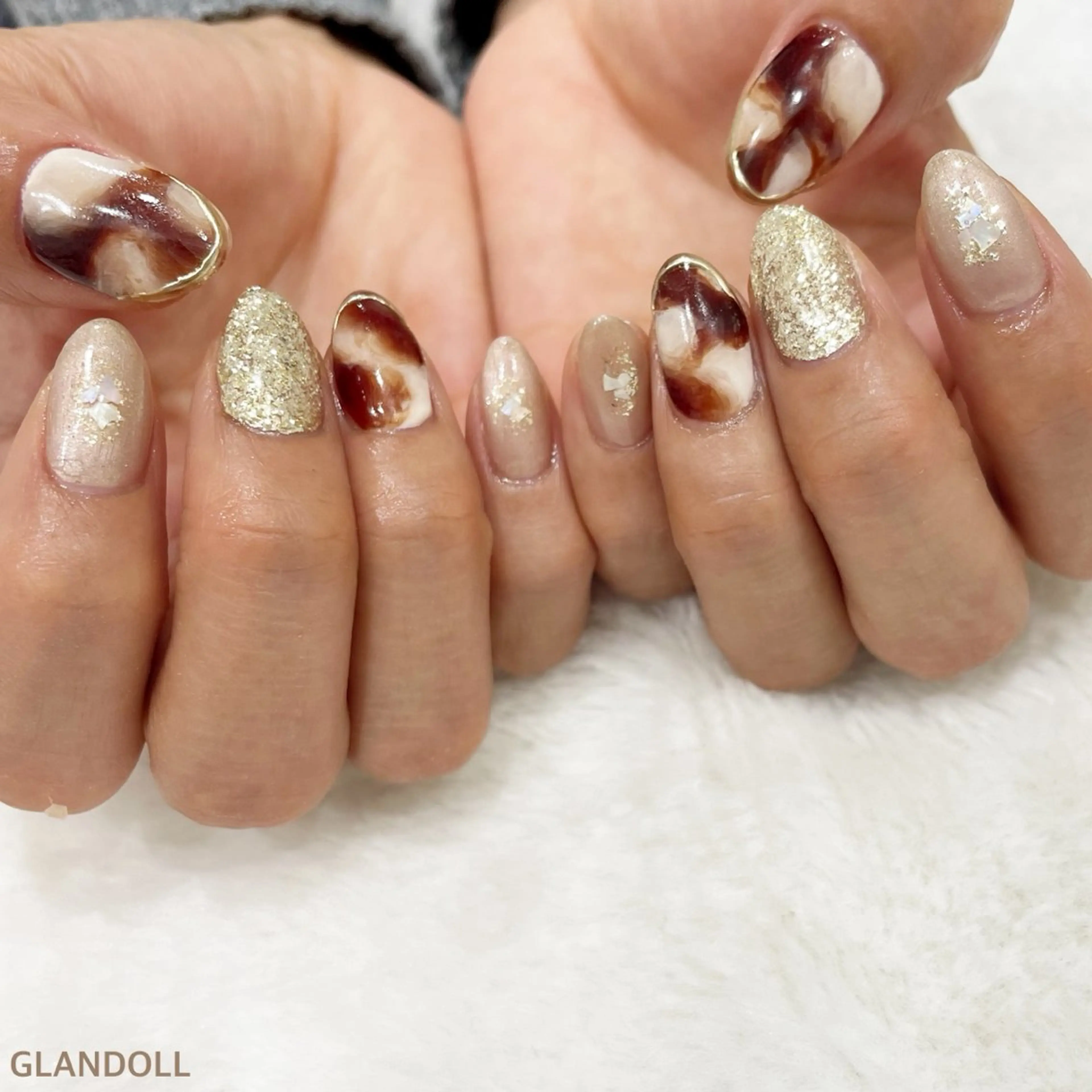 ネイル ハンドネイル GLANDOLL YURIのネイルデザイン
