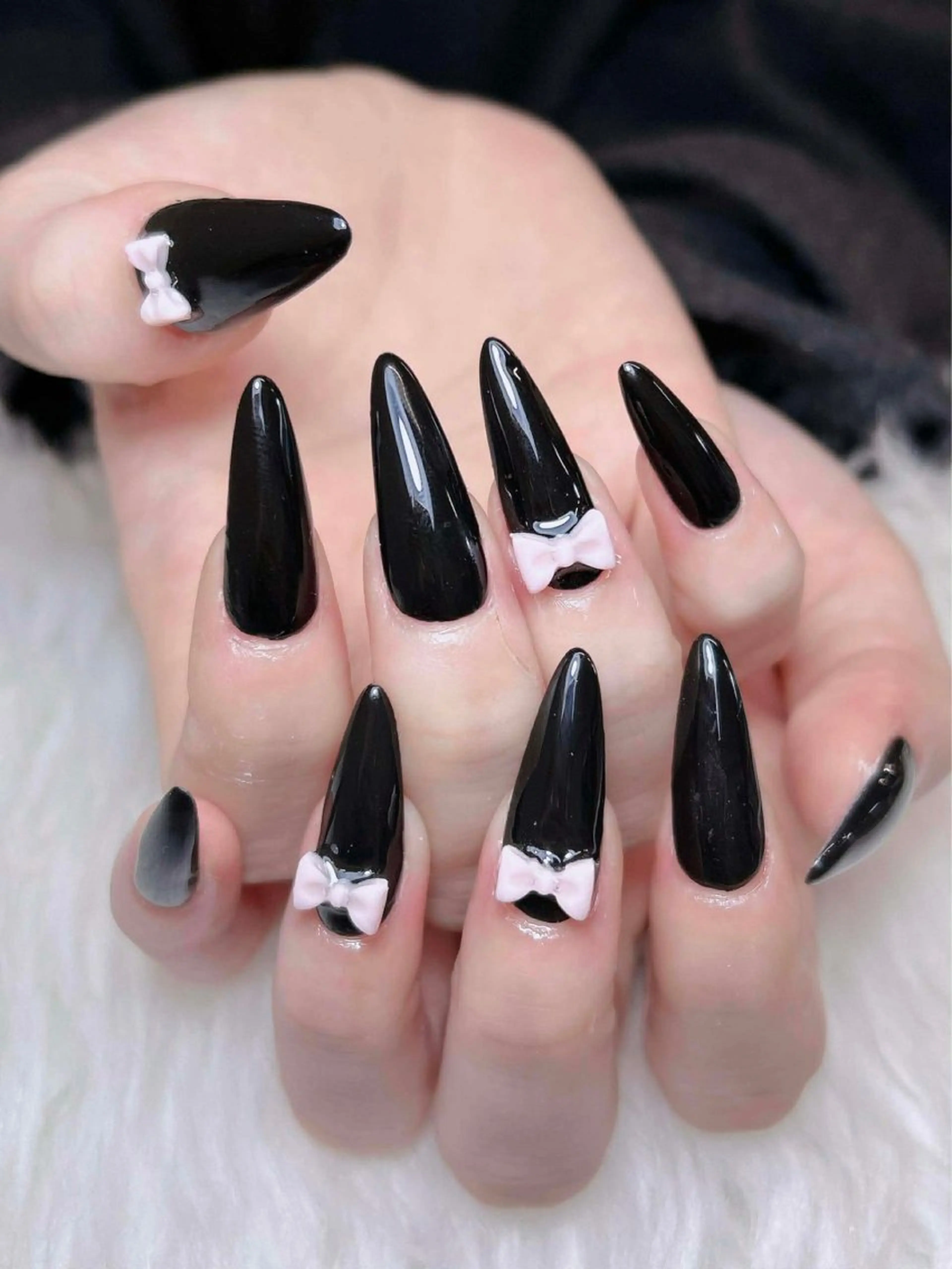 ネイル オーロラネイル チークネイル フットネイル フレンチネイル 韓国ネイル ハンドネイル Lumi Nailのネイルデザイン