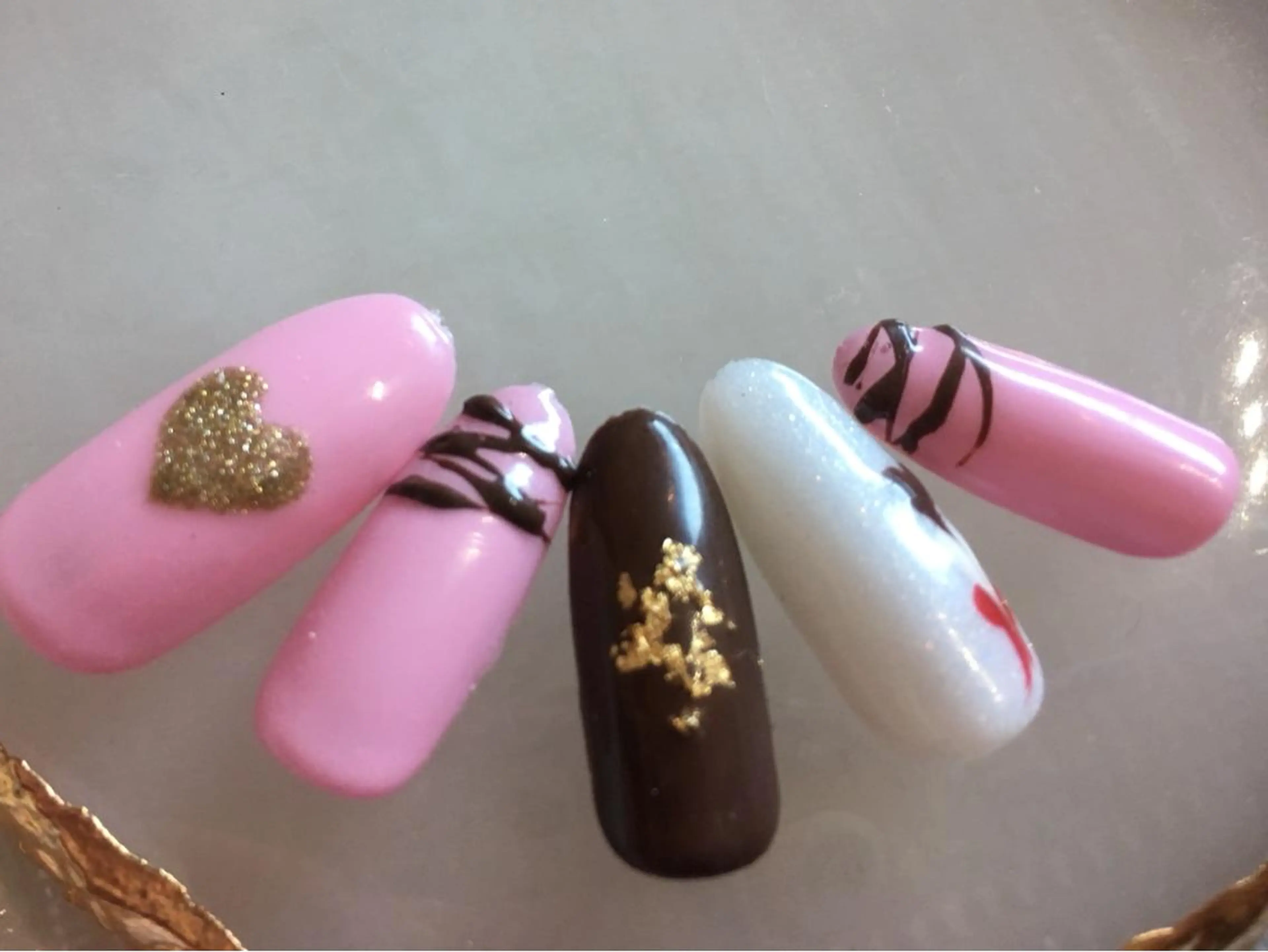 ネイル 練馬駅近ネイルラニ 不細工爪90分で美爪のネイルデザイン