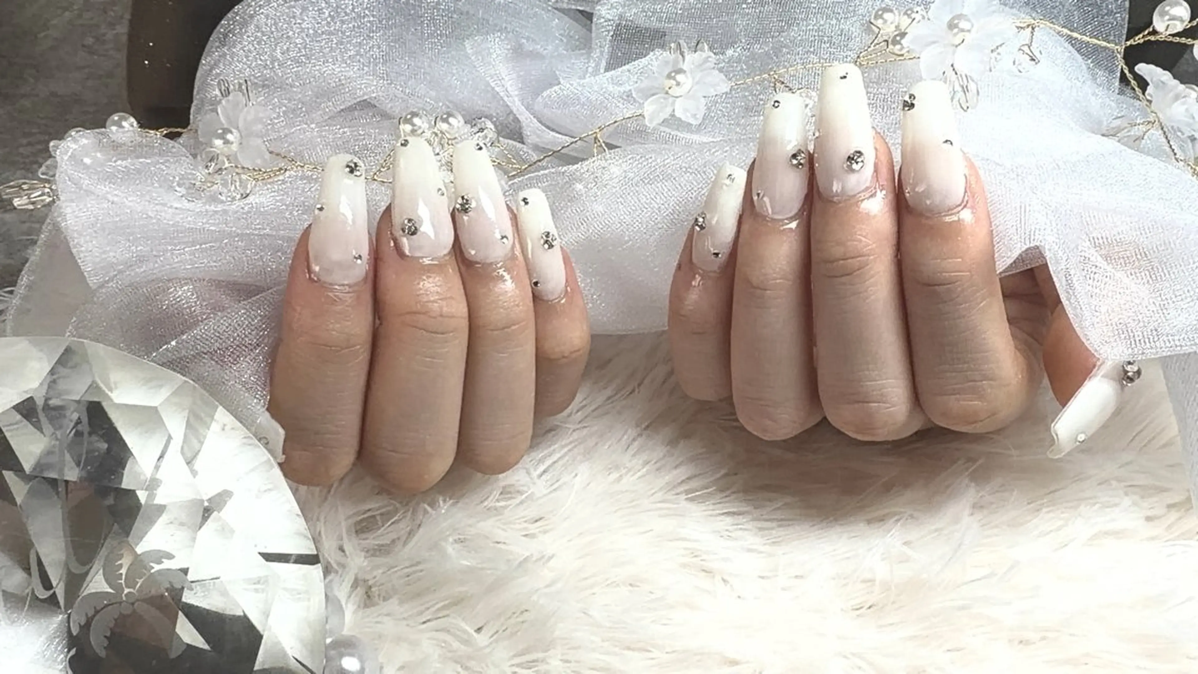 ネイル シンプルネイル ネイルチップ 佐野 愛美のネイルデザイン