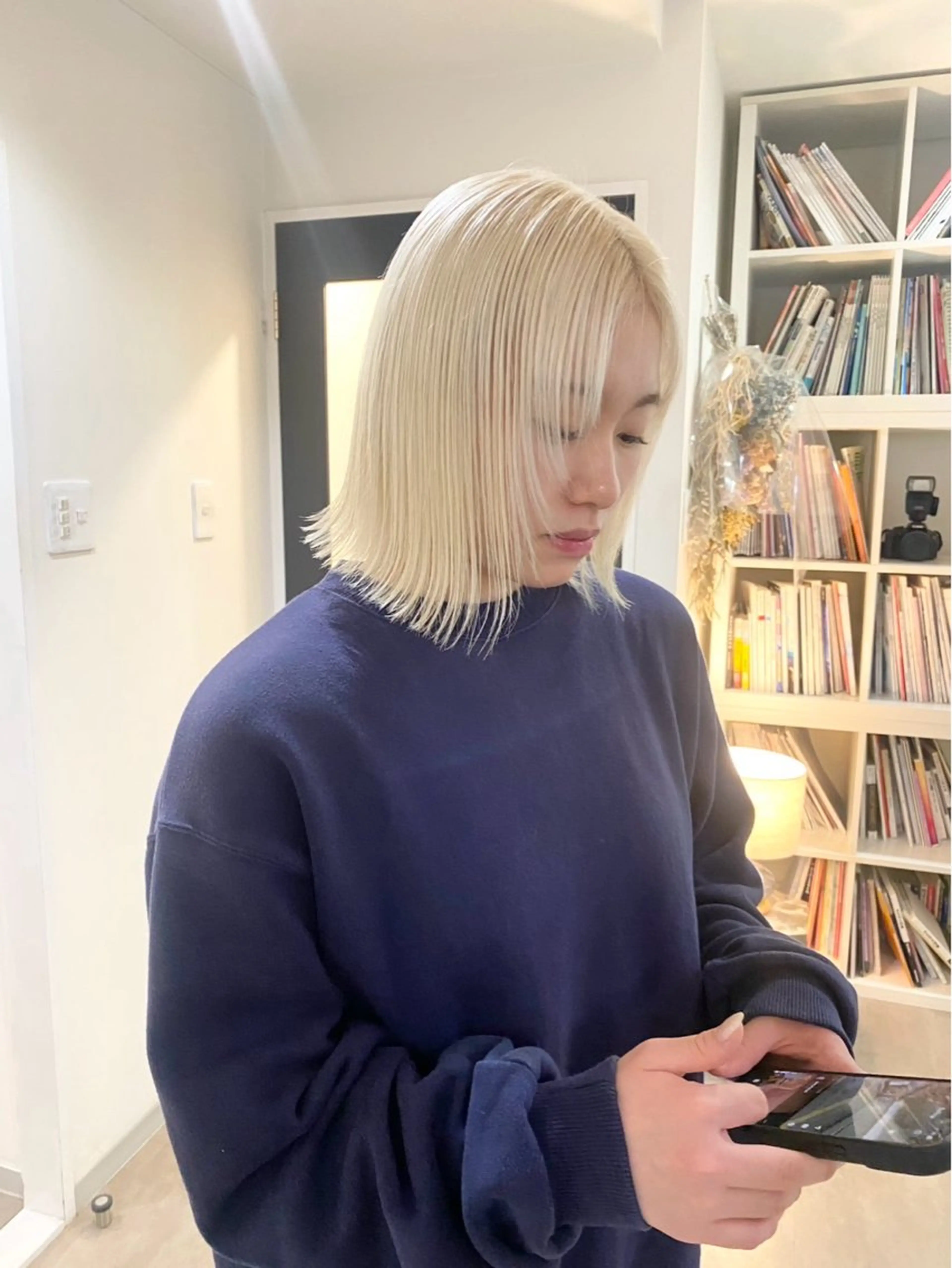 ミディアム カラー ボブレイヤー ブリーチ 抜きっぱなしブロンド ブロンド ケアブリーチ ヘアカラー トリートメント 名古屋/髪質改善 /ミサトのヘアスタイル