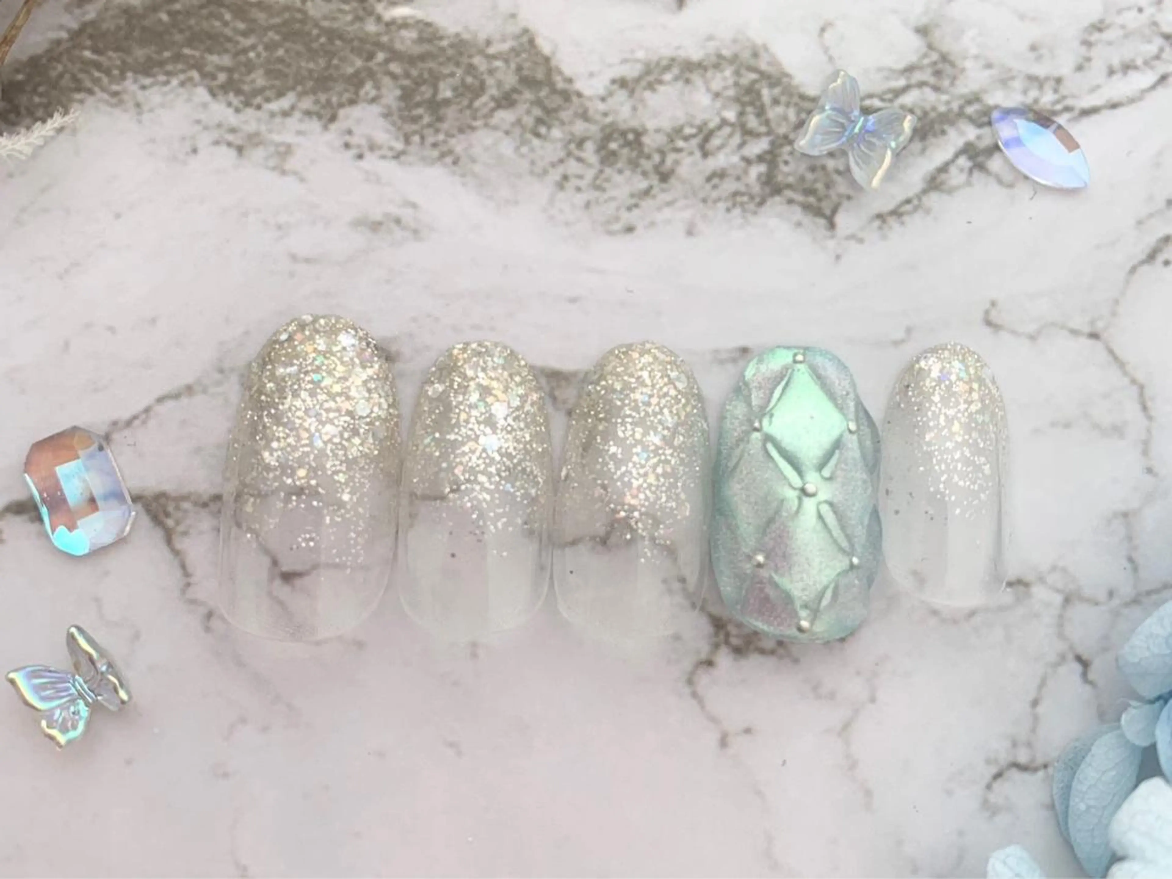 ネイル ハンドネイル Verest 西荻窪のネイルデザイン