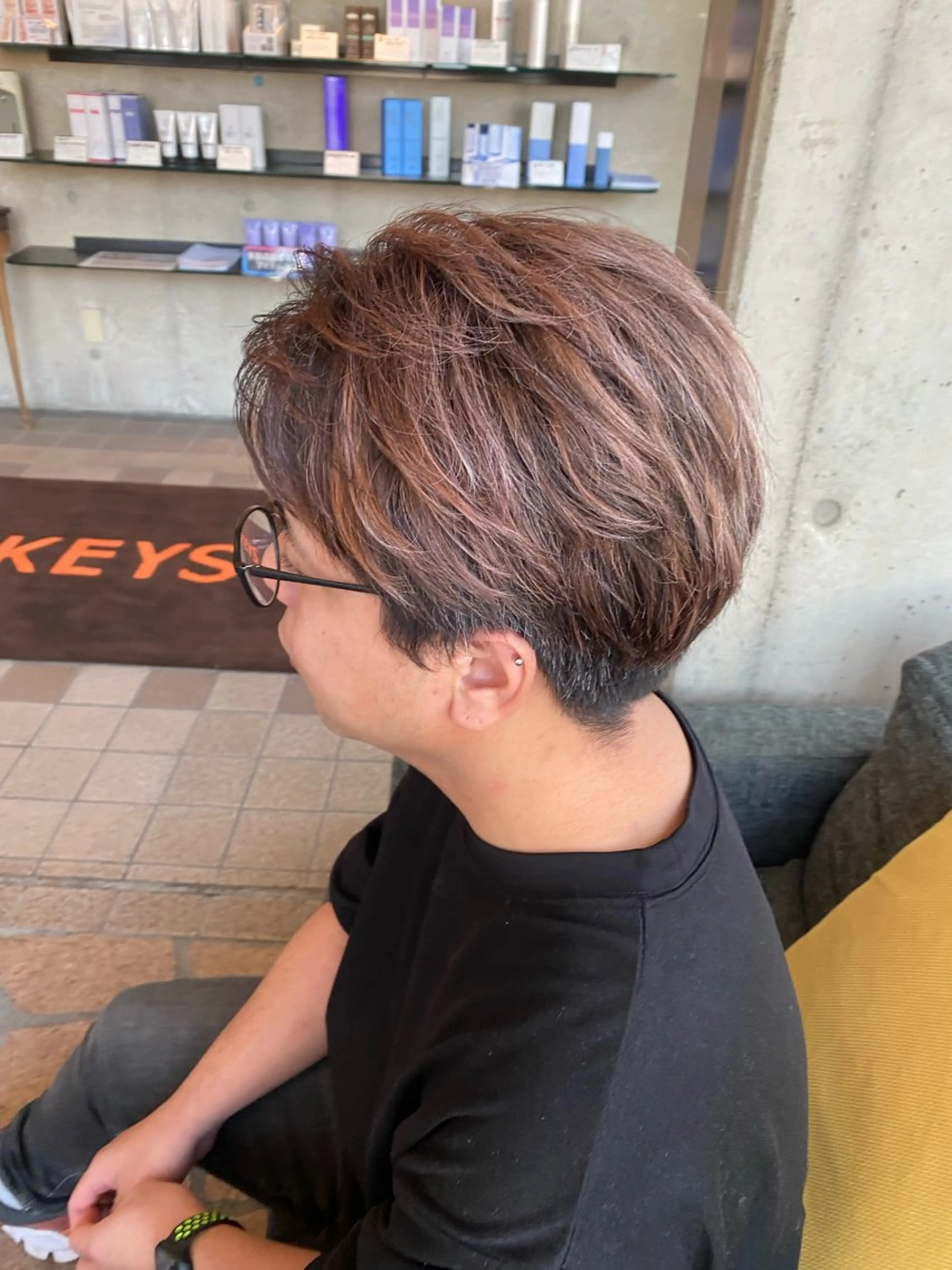 カラー メンズ 百瀬 なつ美のヘアスタイル