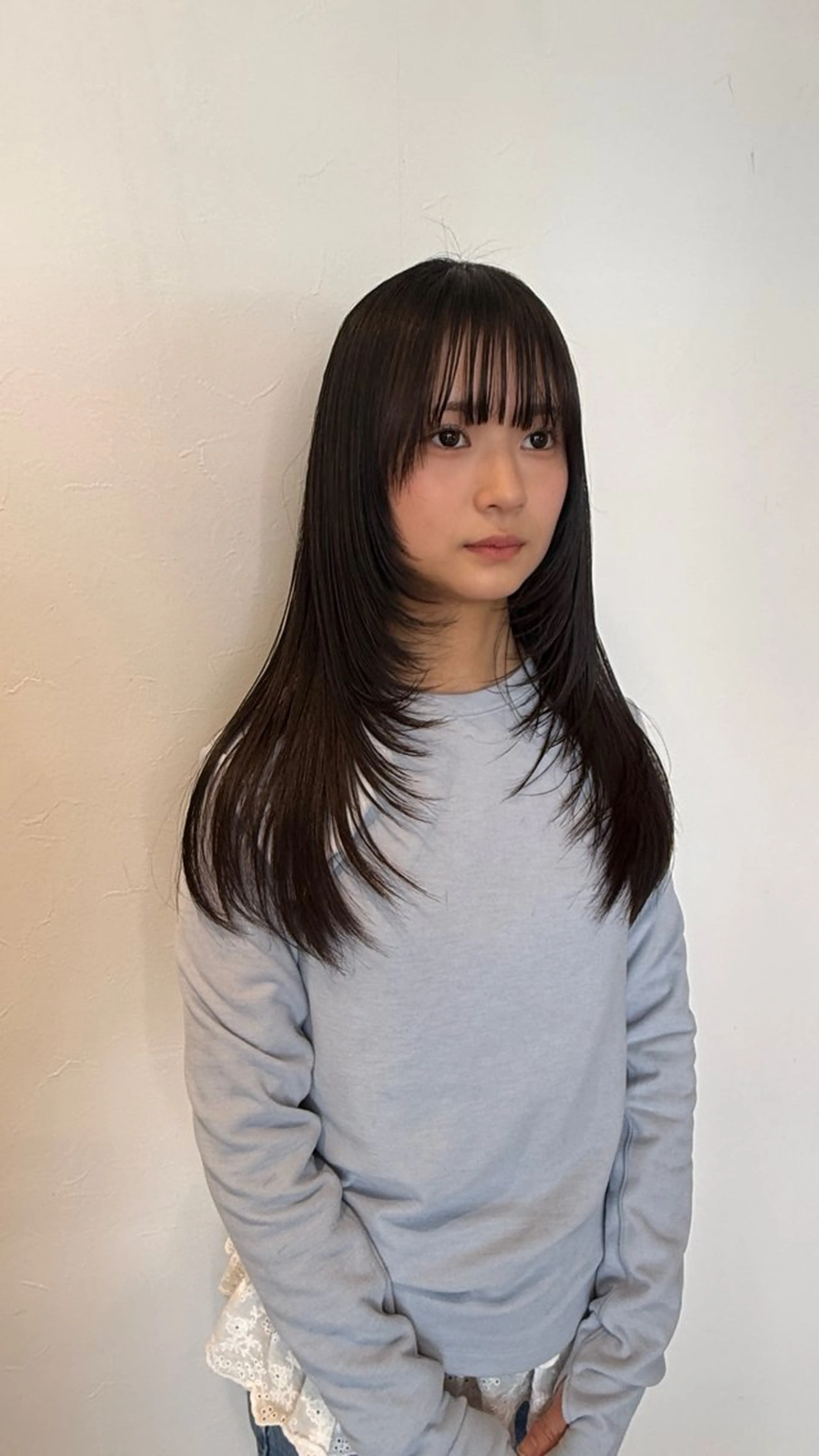 ロング ハイレイヤー レイヤーカット カット 白築 怜実のヘアスタイル