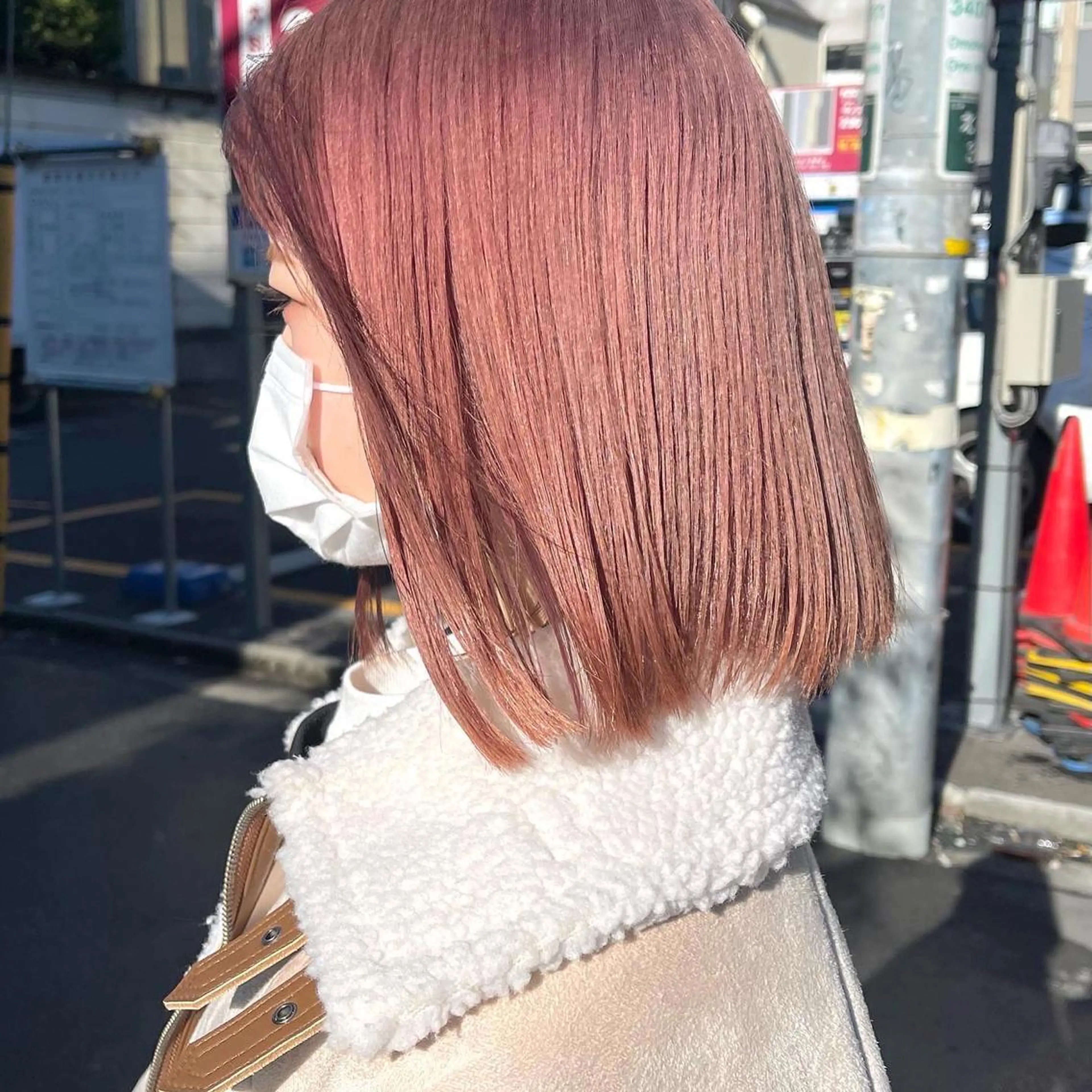 ミディアム カラー ブリーチ ピンクカラー ホワイトピンク mee.urawa所属・似合わせショート×透 明感/やじまたかしのヘアスタイル