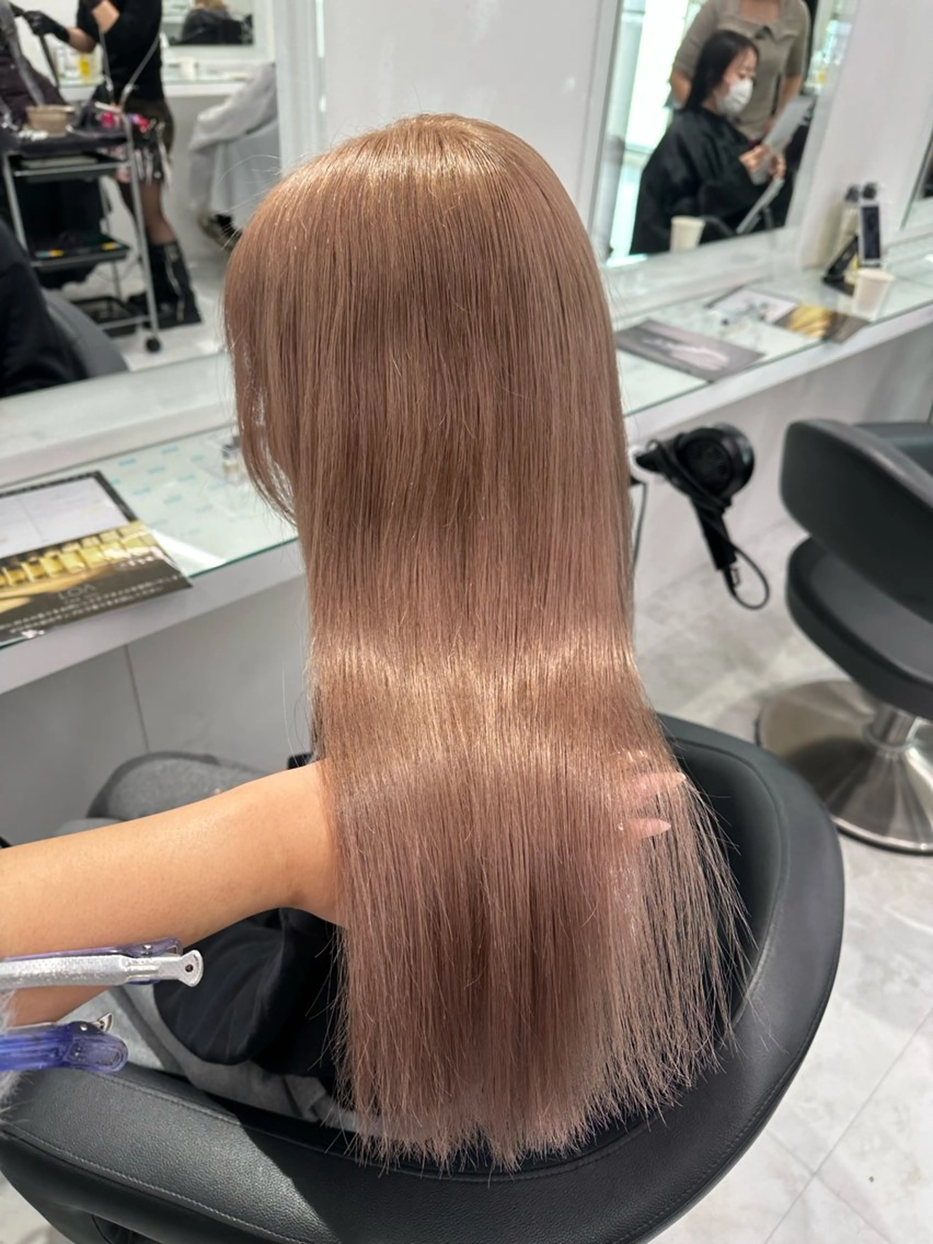 セミロング カラー ヘアカラー トリートメント ヘッドスパ ヘアセット ❄最強かわいいカラー ❄️MINA❄️のヘアスタイル