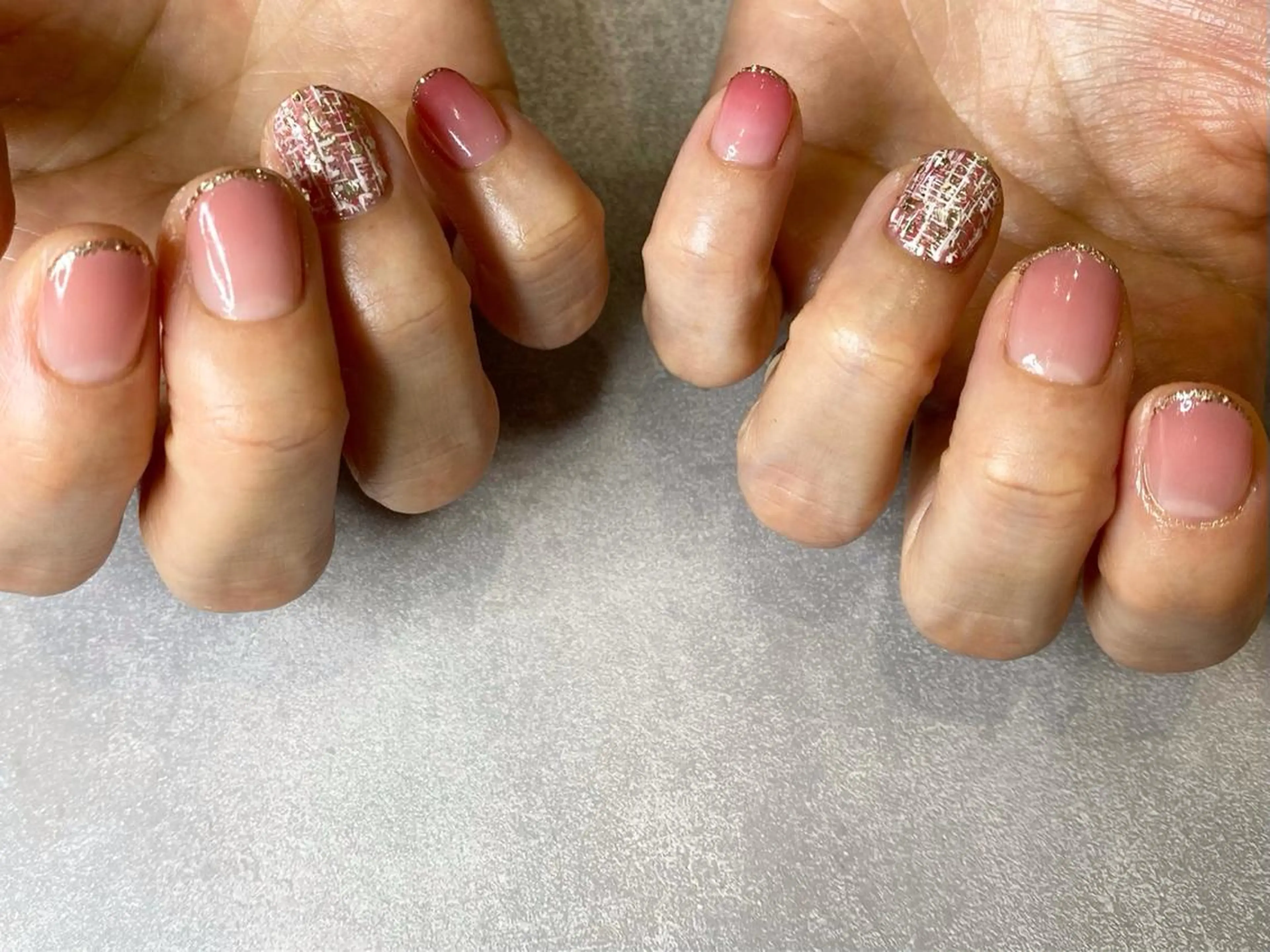 ネイル gluck(グリュック)所属・なかがわ まゆこのネイルデザイン