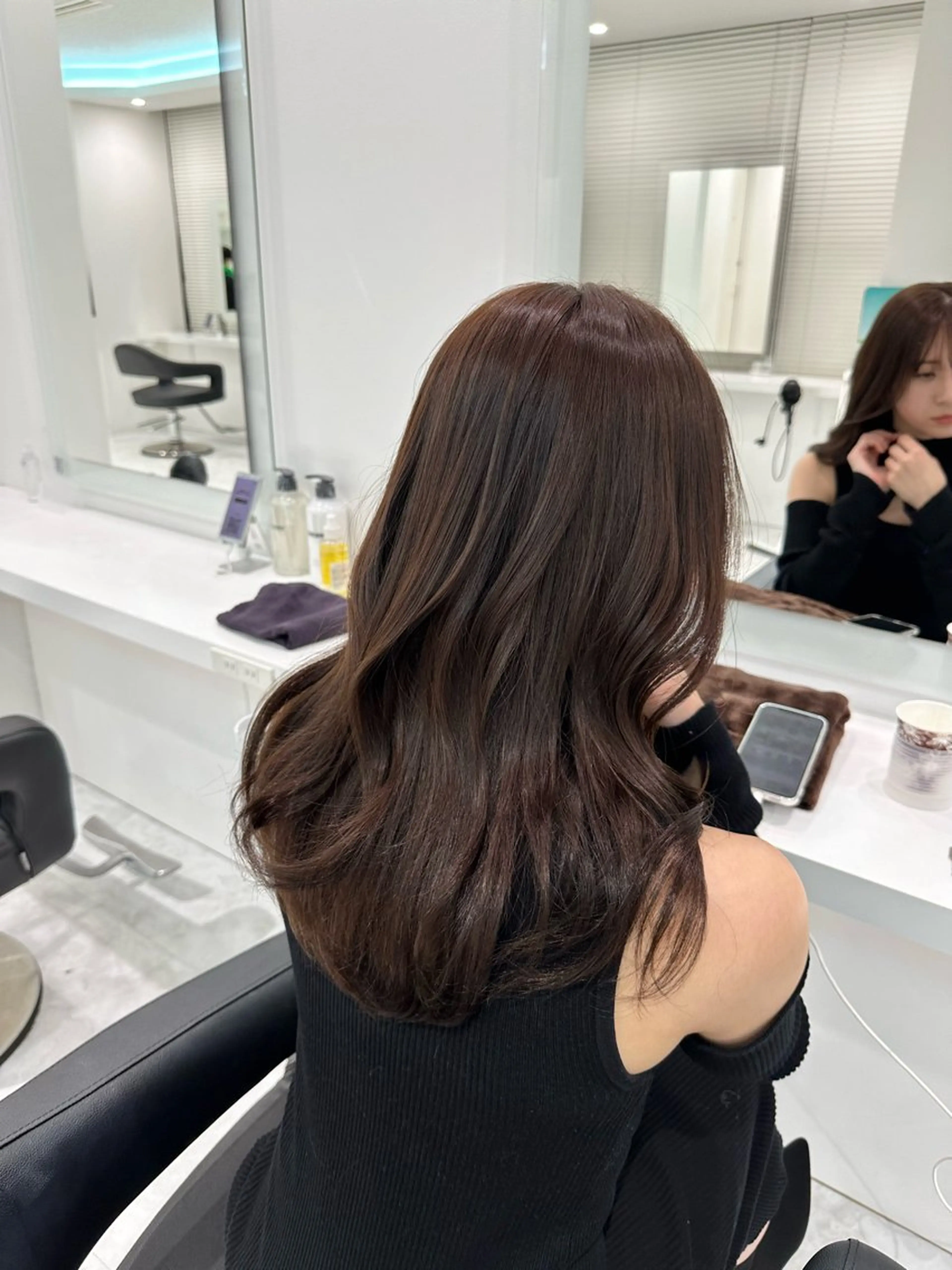 ロング カラー ヘアカラー トリートメント ヘッドスパ ヘアセット ブリーチなし透明感 ×縮毛矯正🤍ユウのヘアスタイル