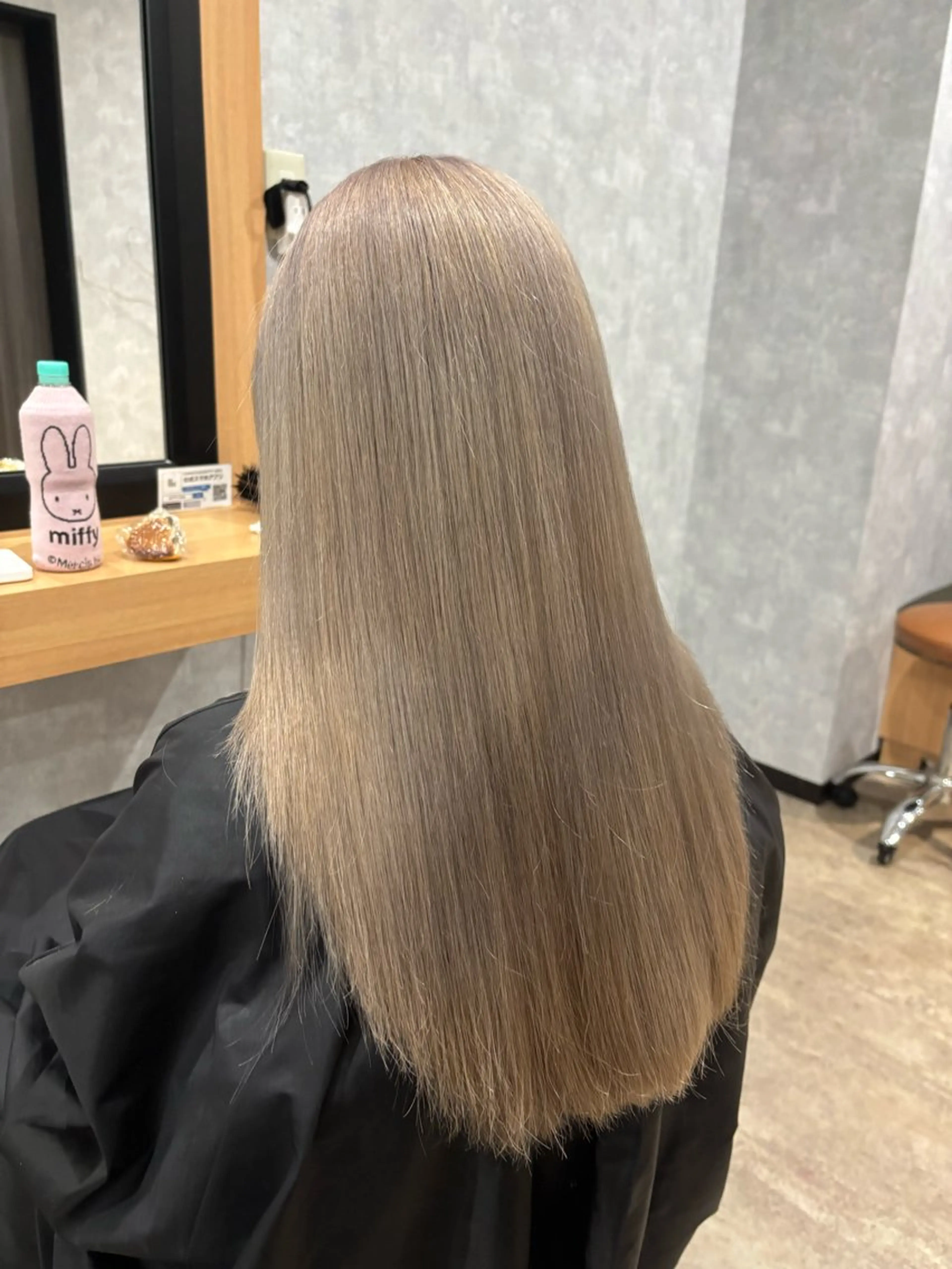 ロング カラー カット ヘアカラー トリートメント 🌐NATSUMI 🌐【寒色カラー】のヘアスタイル