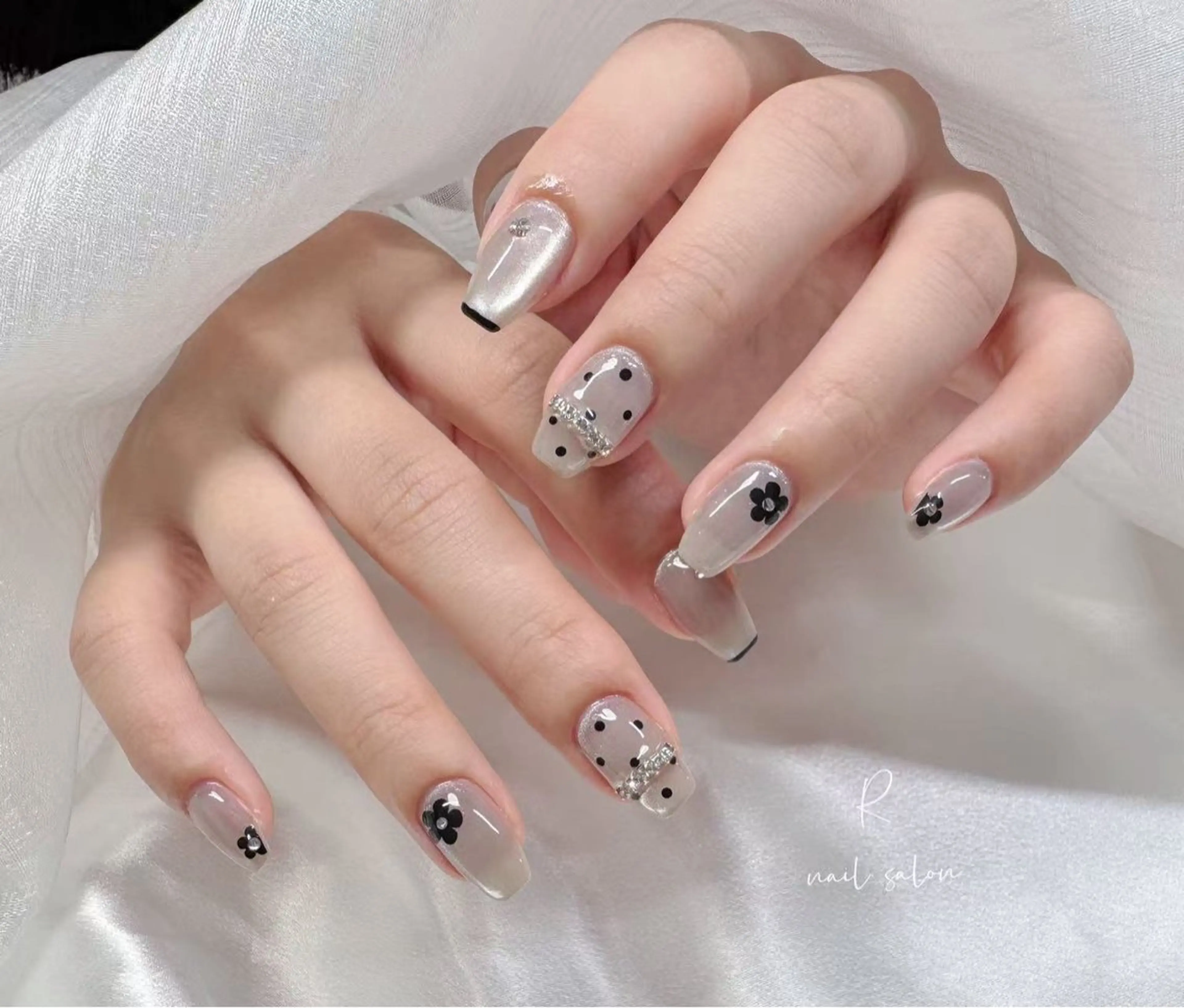 ネイル R nail 市川店のネイルデザイン