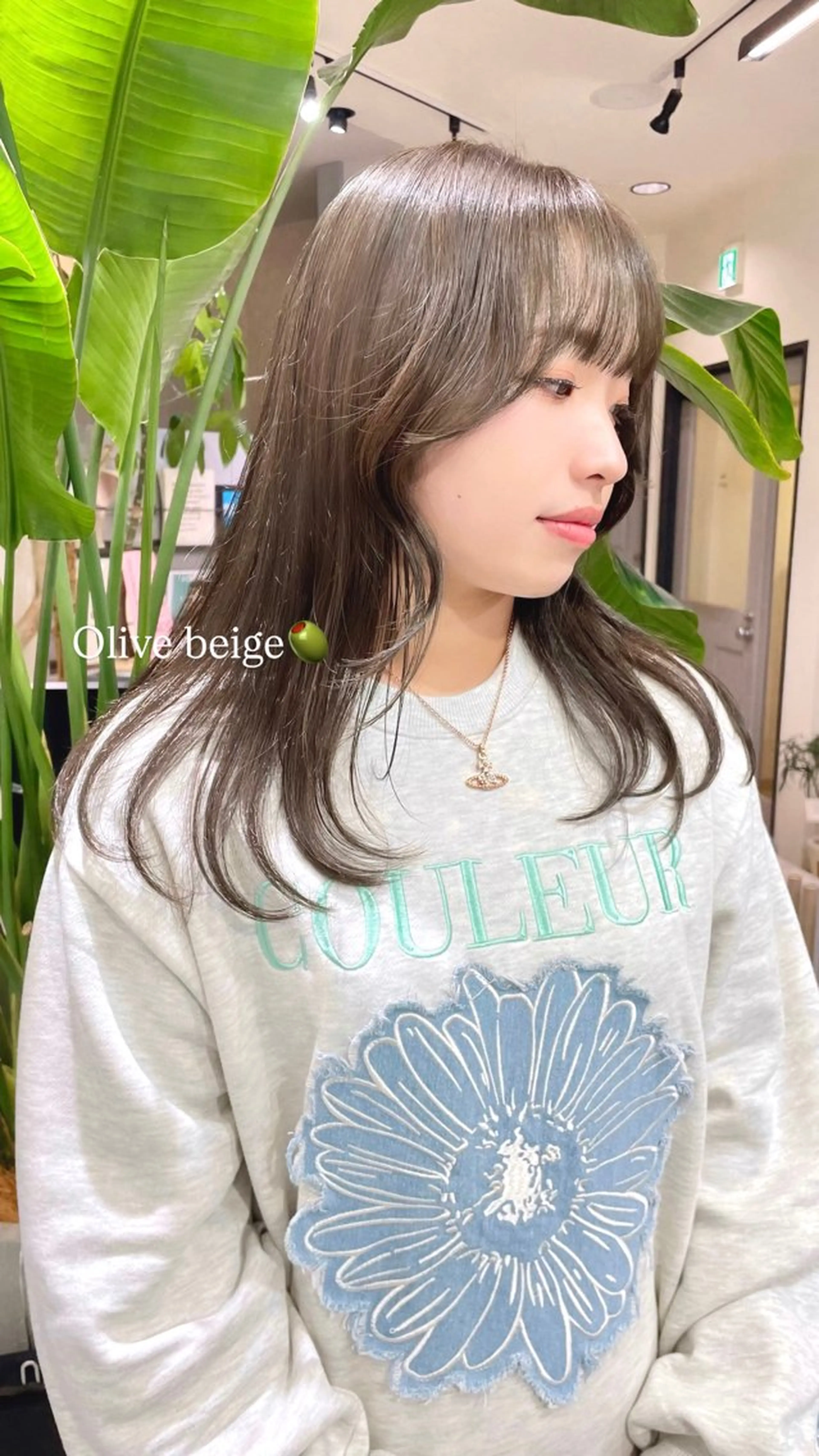 セミロング カラー ブリーチ 透明感カラー ダブルカラー ブリーチなしカラー カット ヘアカラー トリートメント カノン/アニオタ 美容師︎🧡のヘアスタイル