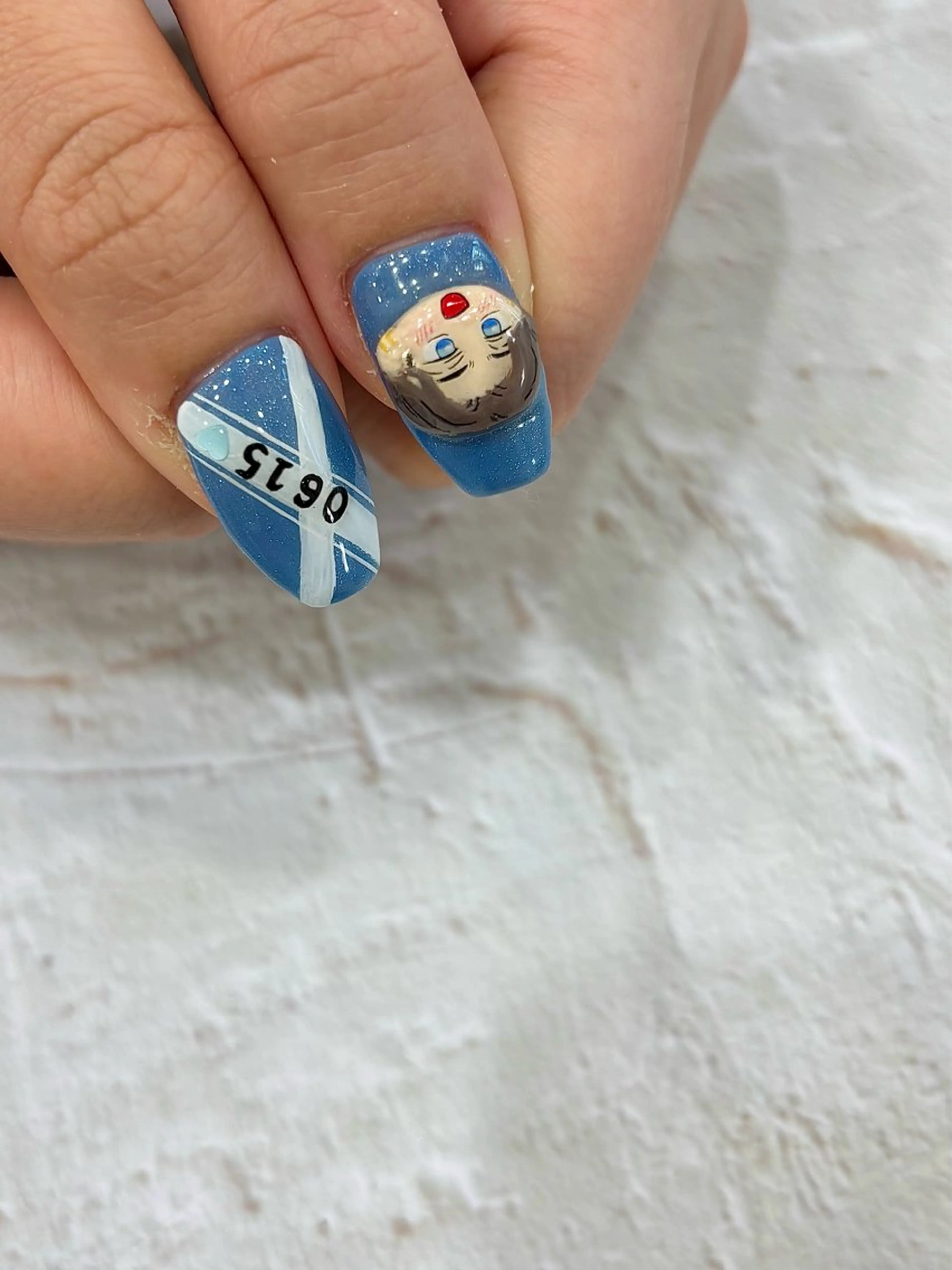 ネイル 安藤 彩乃のネイルデザイン