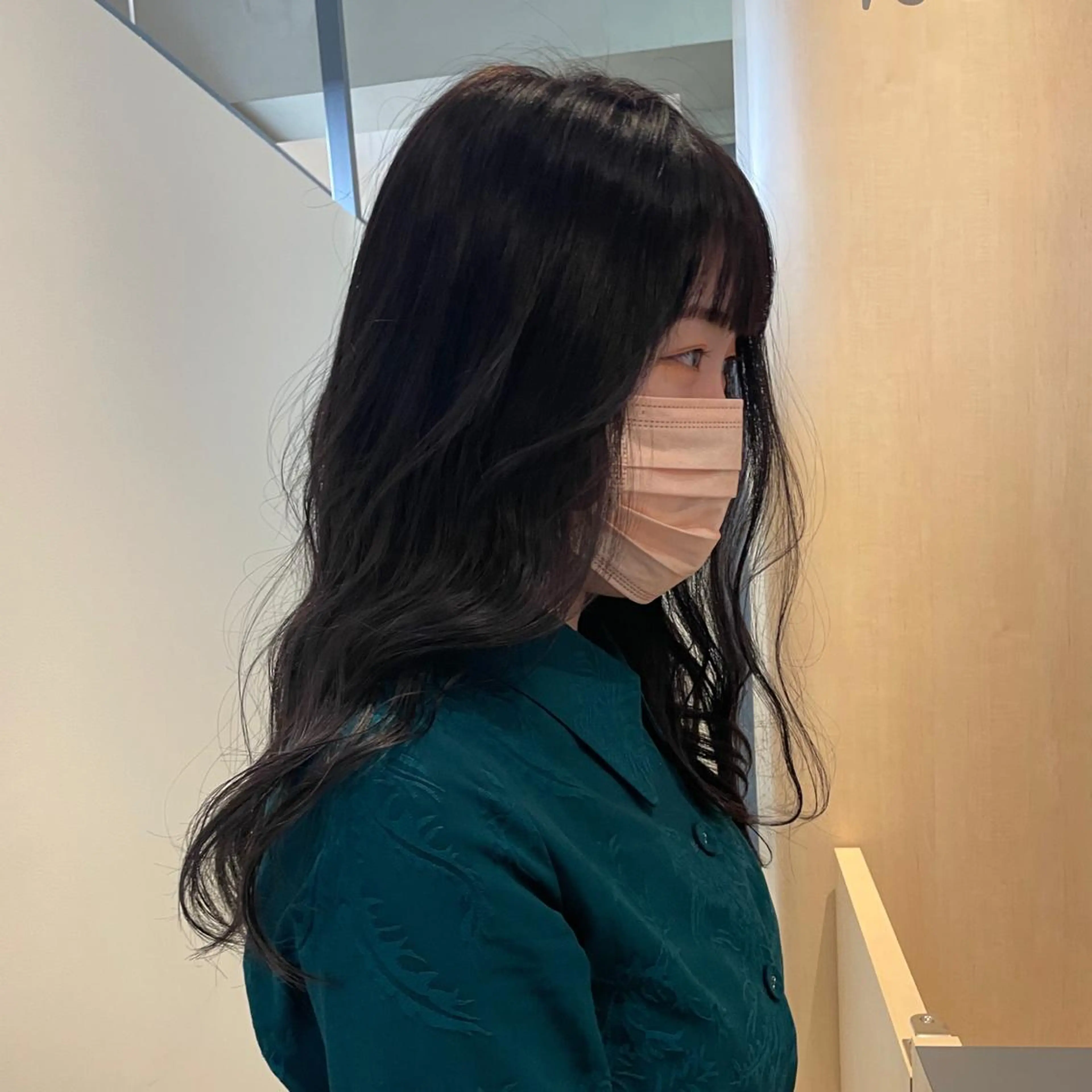 カラー 透明感カラー 若月 あやかのヘアスタイル