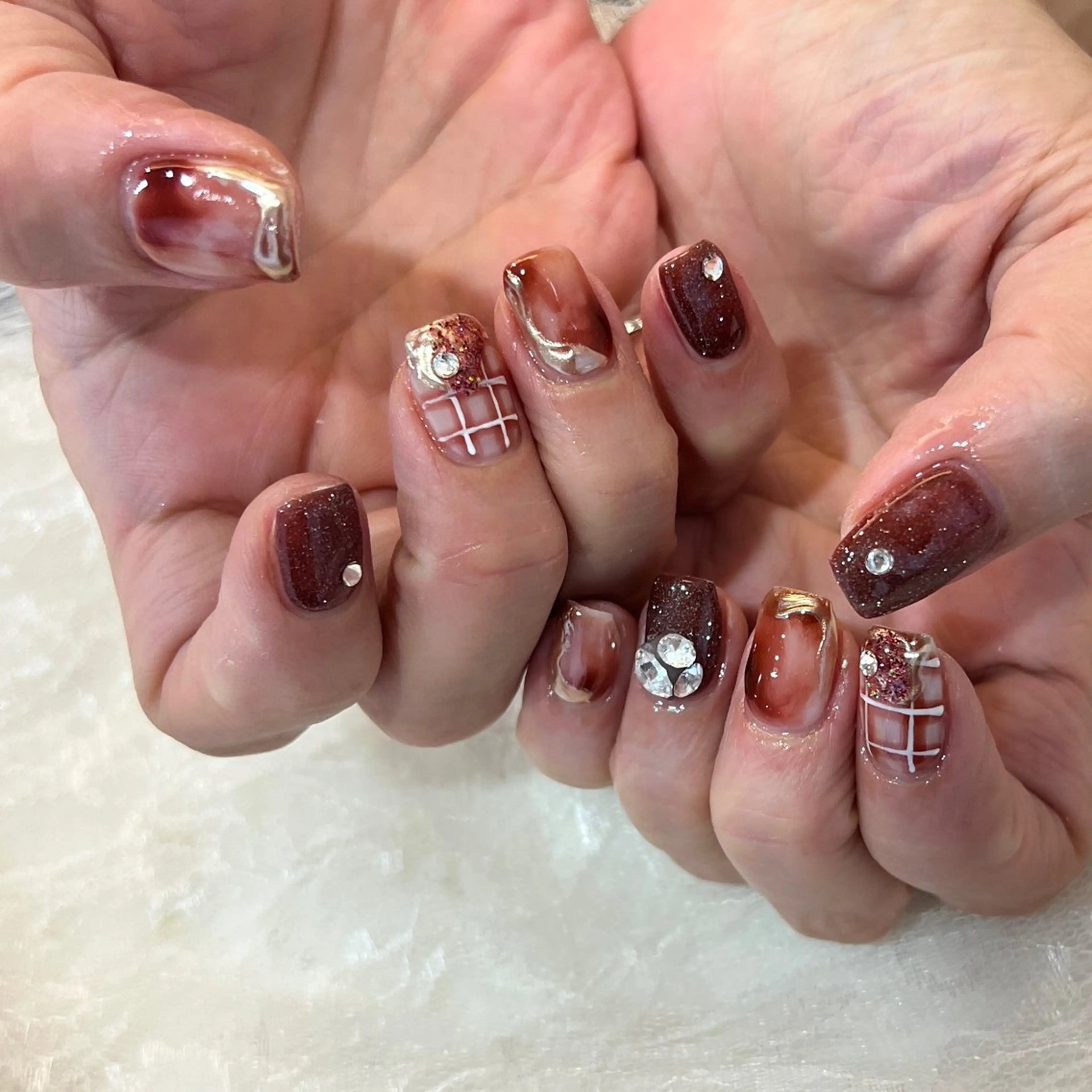 ネイル ハンドネイル 河野 弥月のネイルデザイン