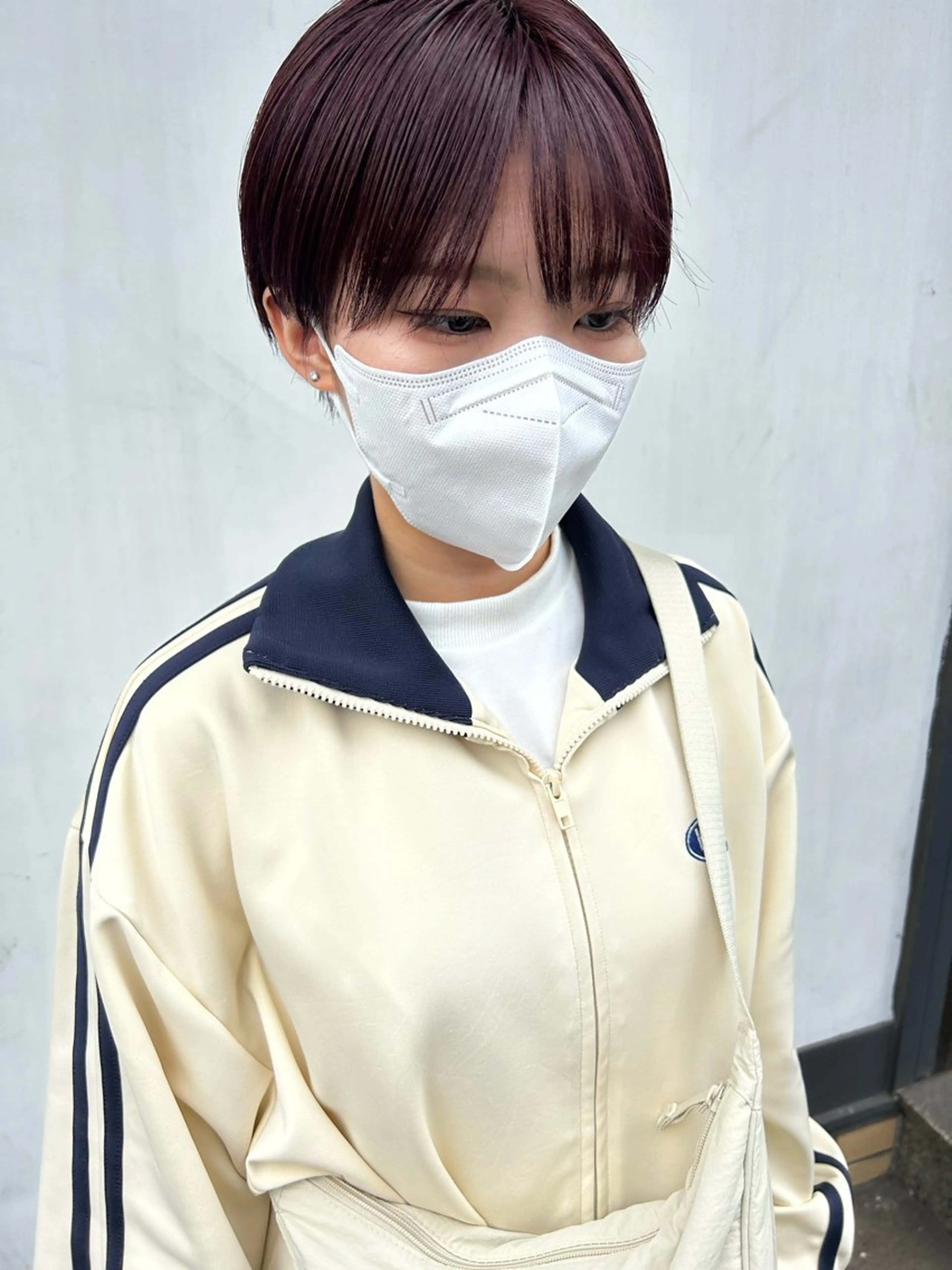 ショート W所属・小林 朋花のヘアスタイル