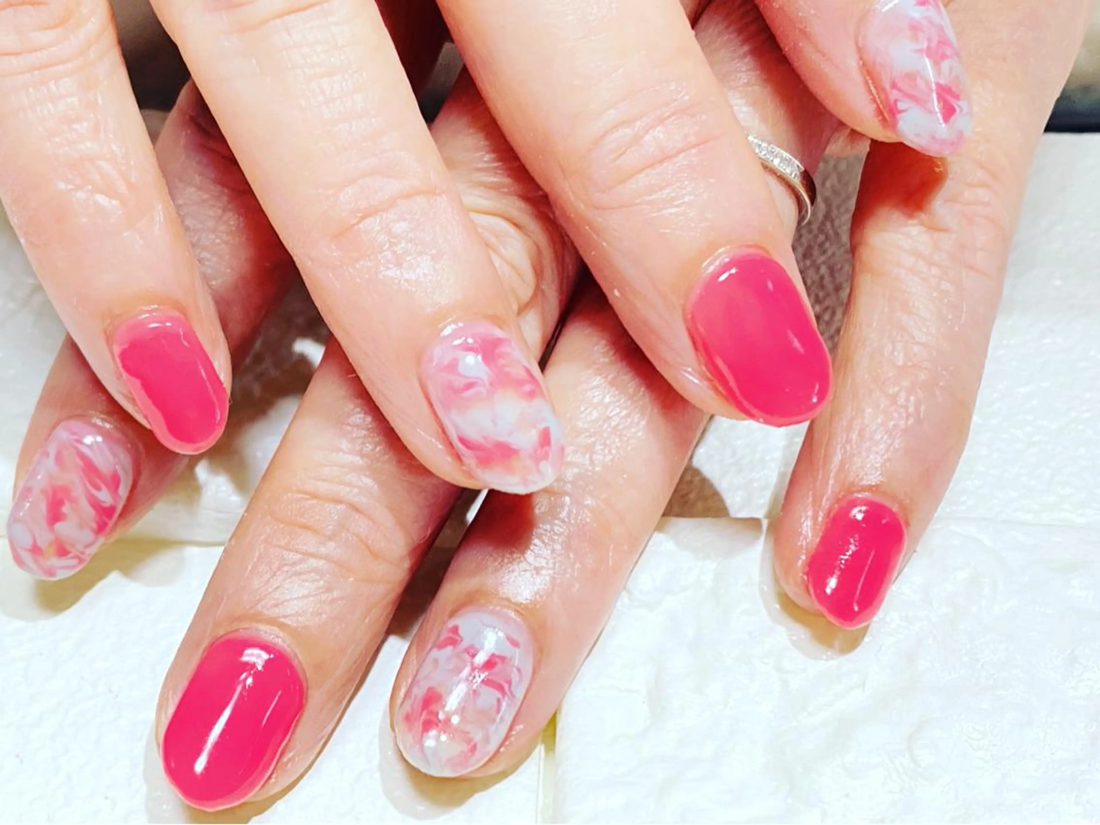 ネイル 大理石ネイル(マーブル) ハンドネイル リラネイル所属・福田 美代子のネイルデザイン