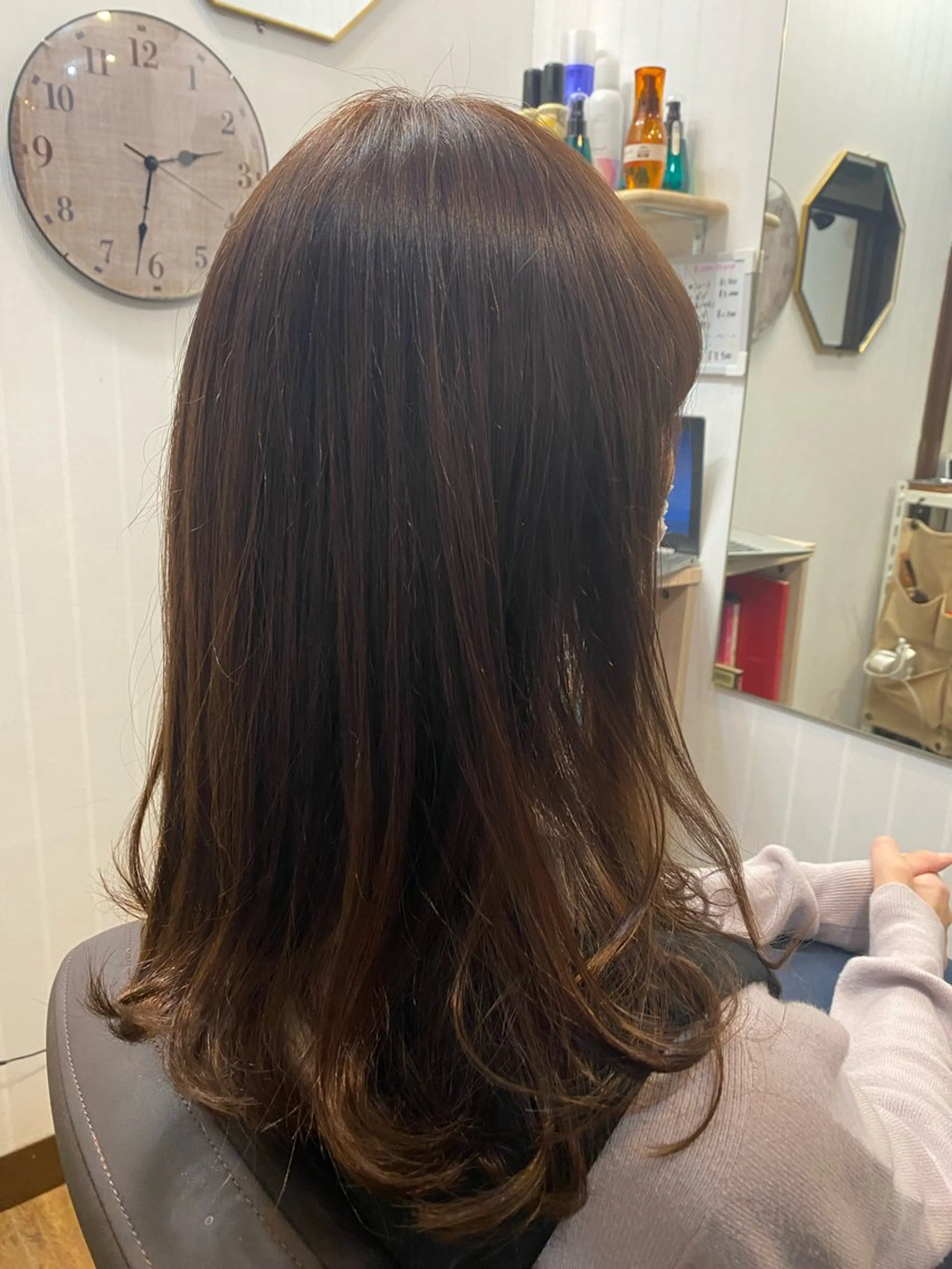 セミロング カラー m walk(エム ウォーク)所属・m walk エム ウォークのヘアスタイル