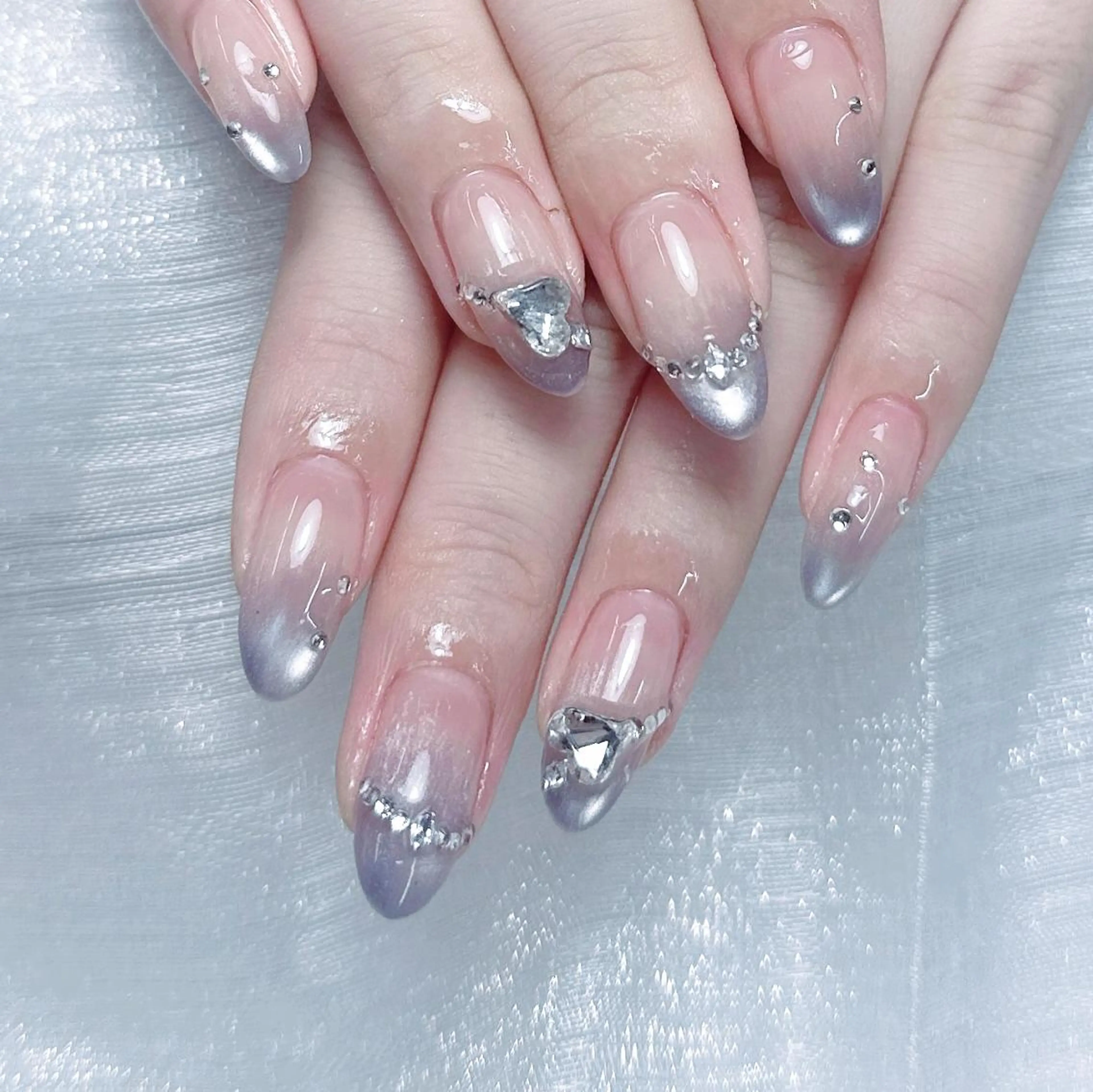 ネイル queens nailsalonのネイルデザイン