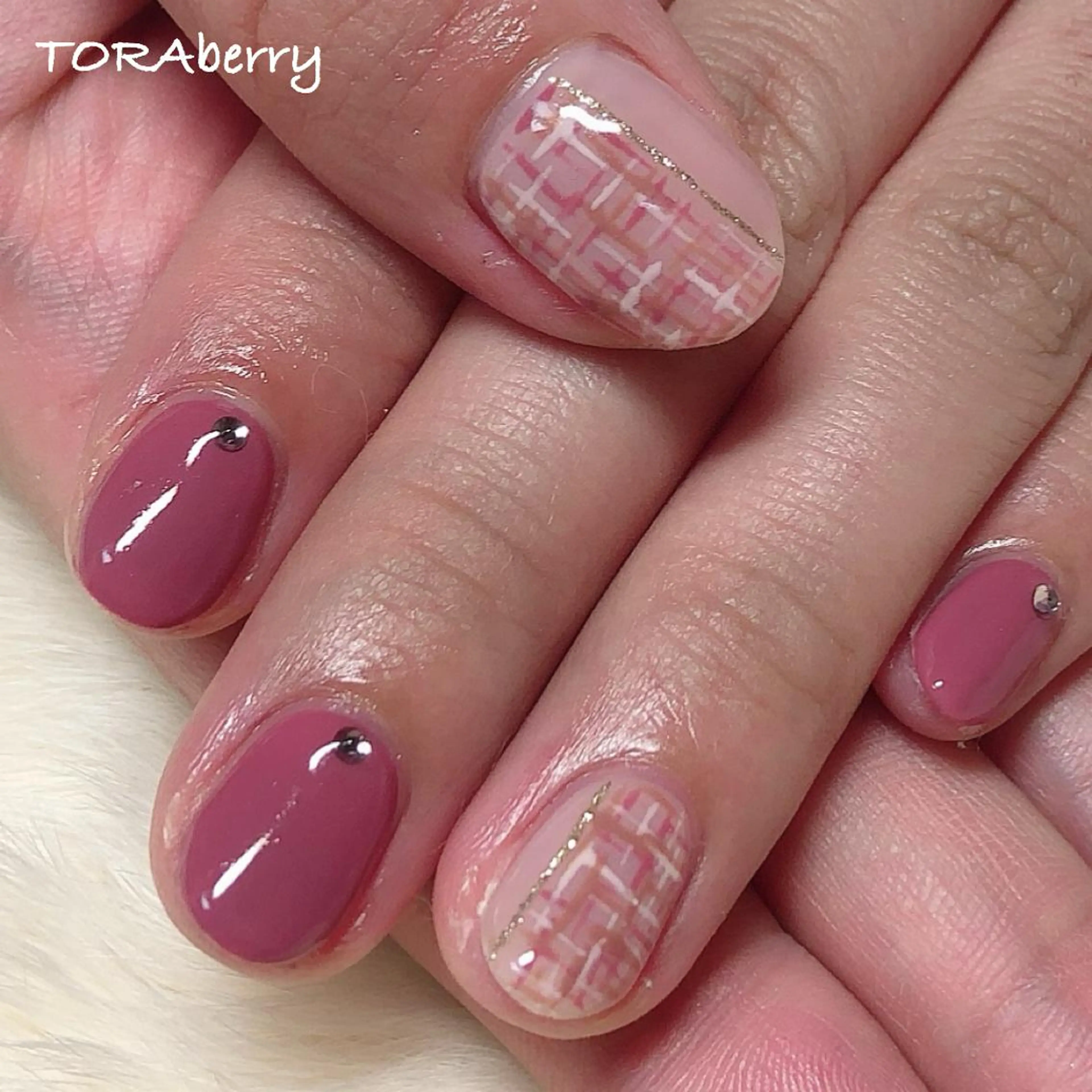 ネイル ツイードネイル ハンドネイル ネイリスト なつみのネイルデザイン