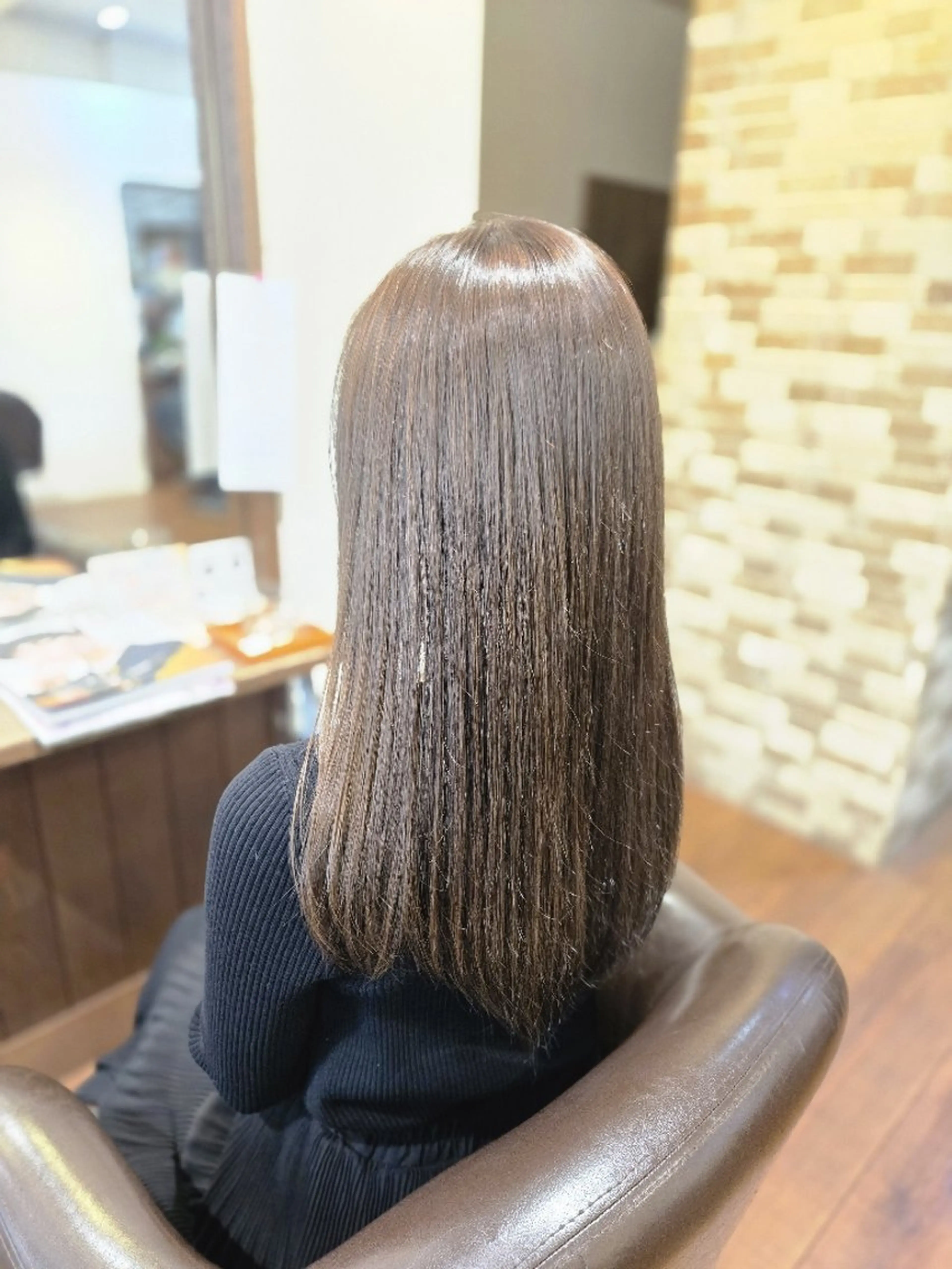 セミロング ヘアカラー トリートメント 透明感カラー/ ツヤ髪 石田のヘアスタイル